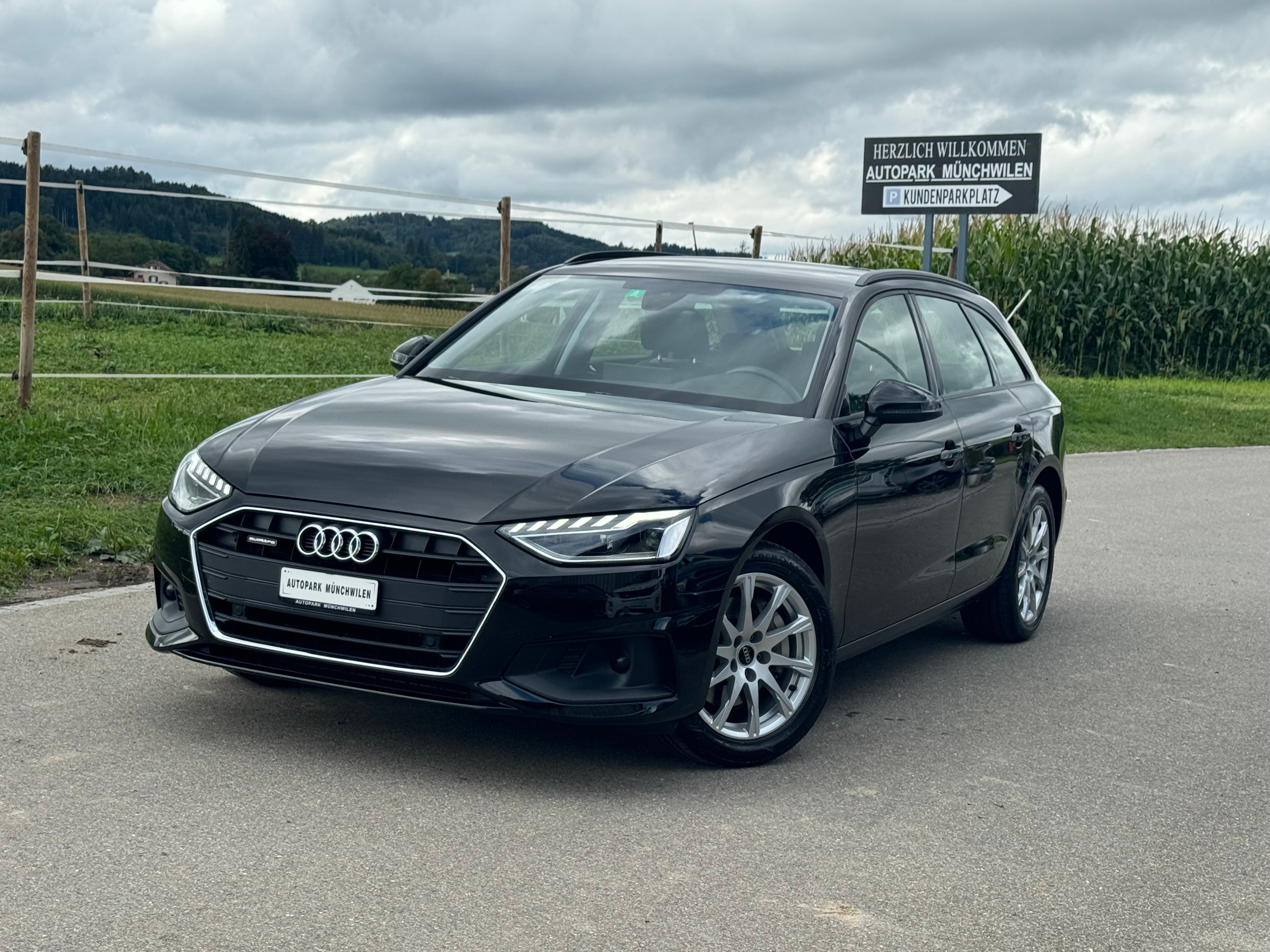 Car photo