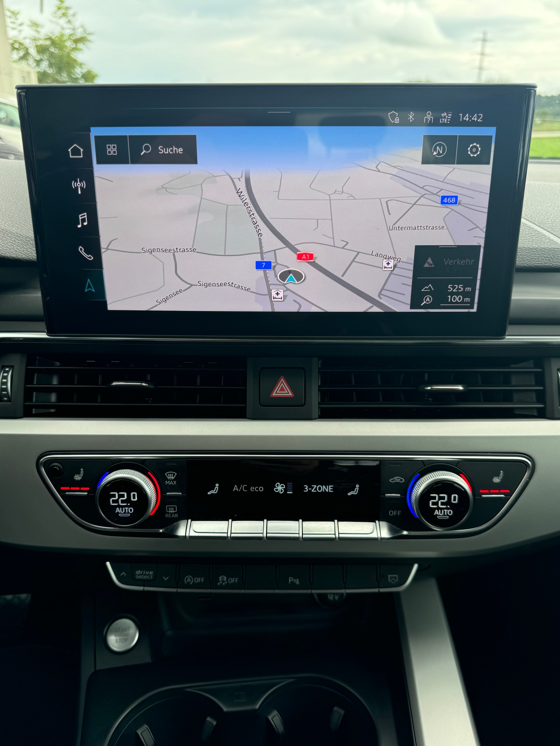 AUDI A4 Avant 40 TDI advanced quattro S-tronic-image-10