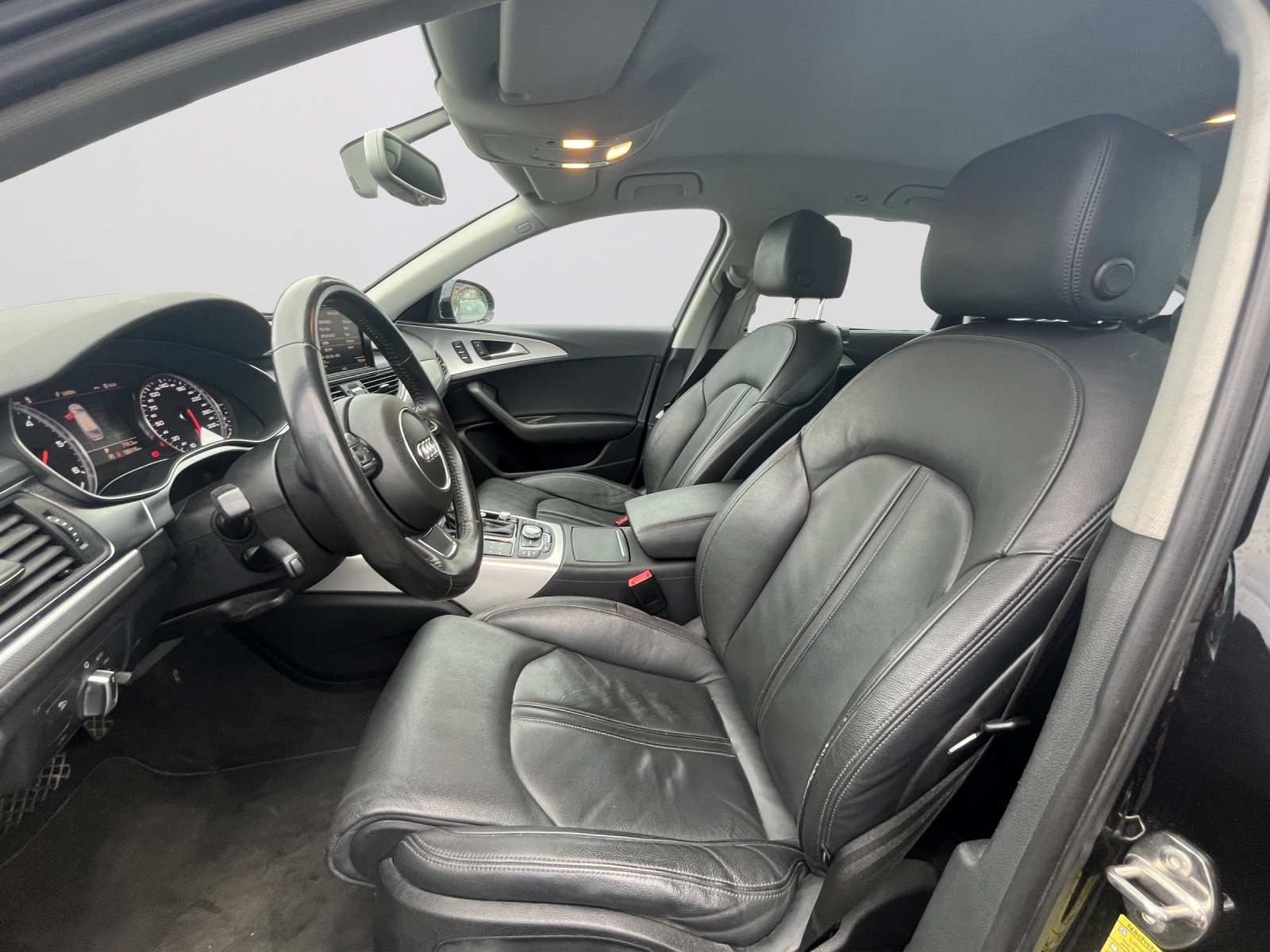 AUDI A6 Avant 3.0 TDI V6 quattro S-tronic-image-9