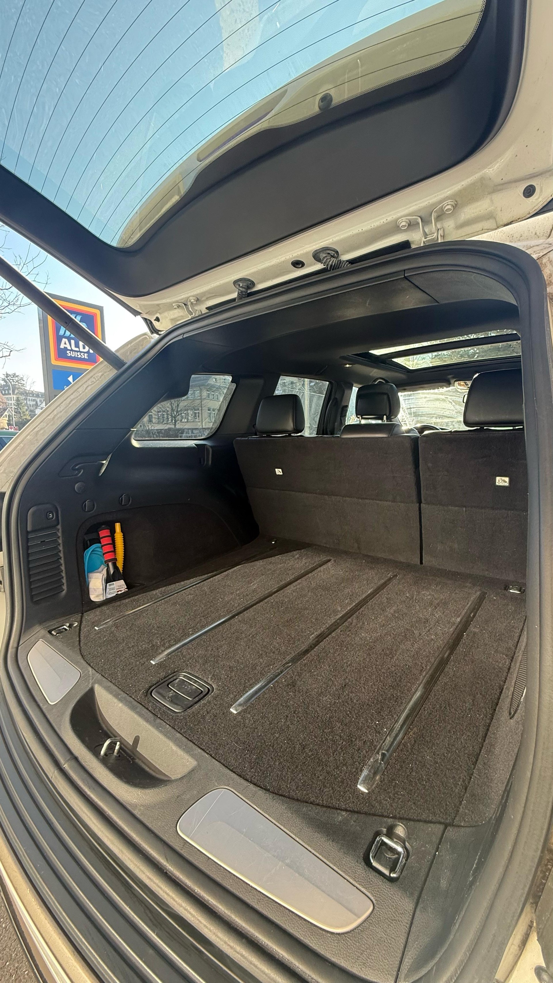 JEEP Grand Cherokee 3.0 CRD 75th Anniversary Automatic-image-7