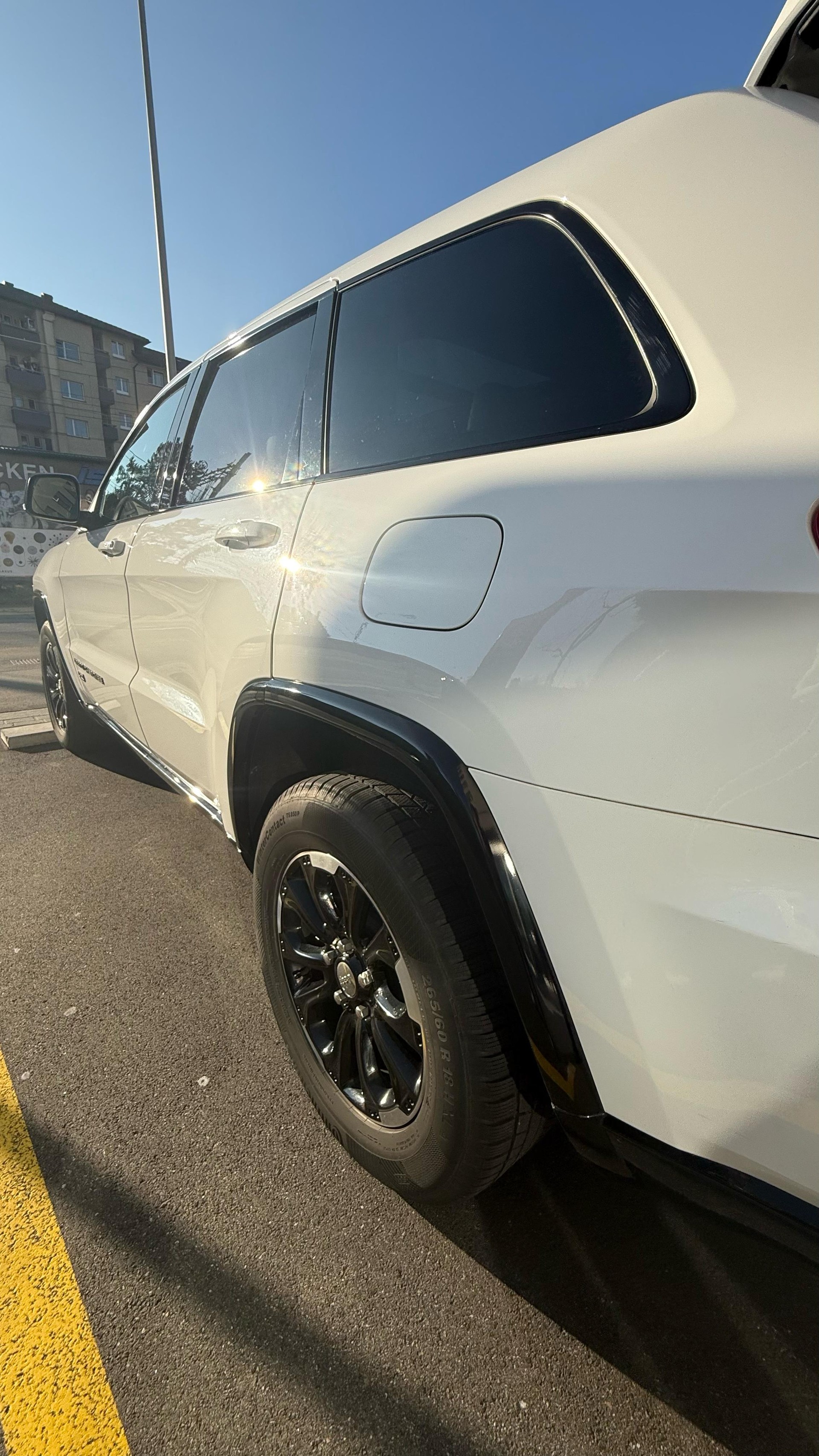 JEEP Grand Cherokee 3.0 CRD 75th Anniversary Automatic-image-3