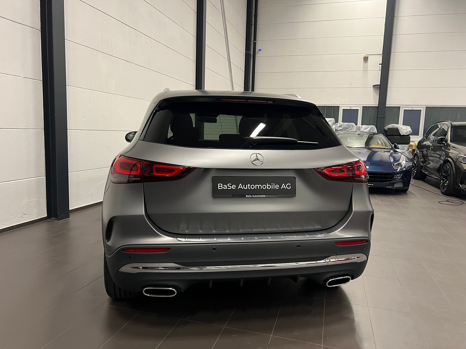 MERCEDES-BENZ GLA 200 4Matic AMG Line 8G-DCT-image-14