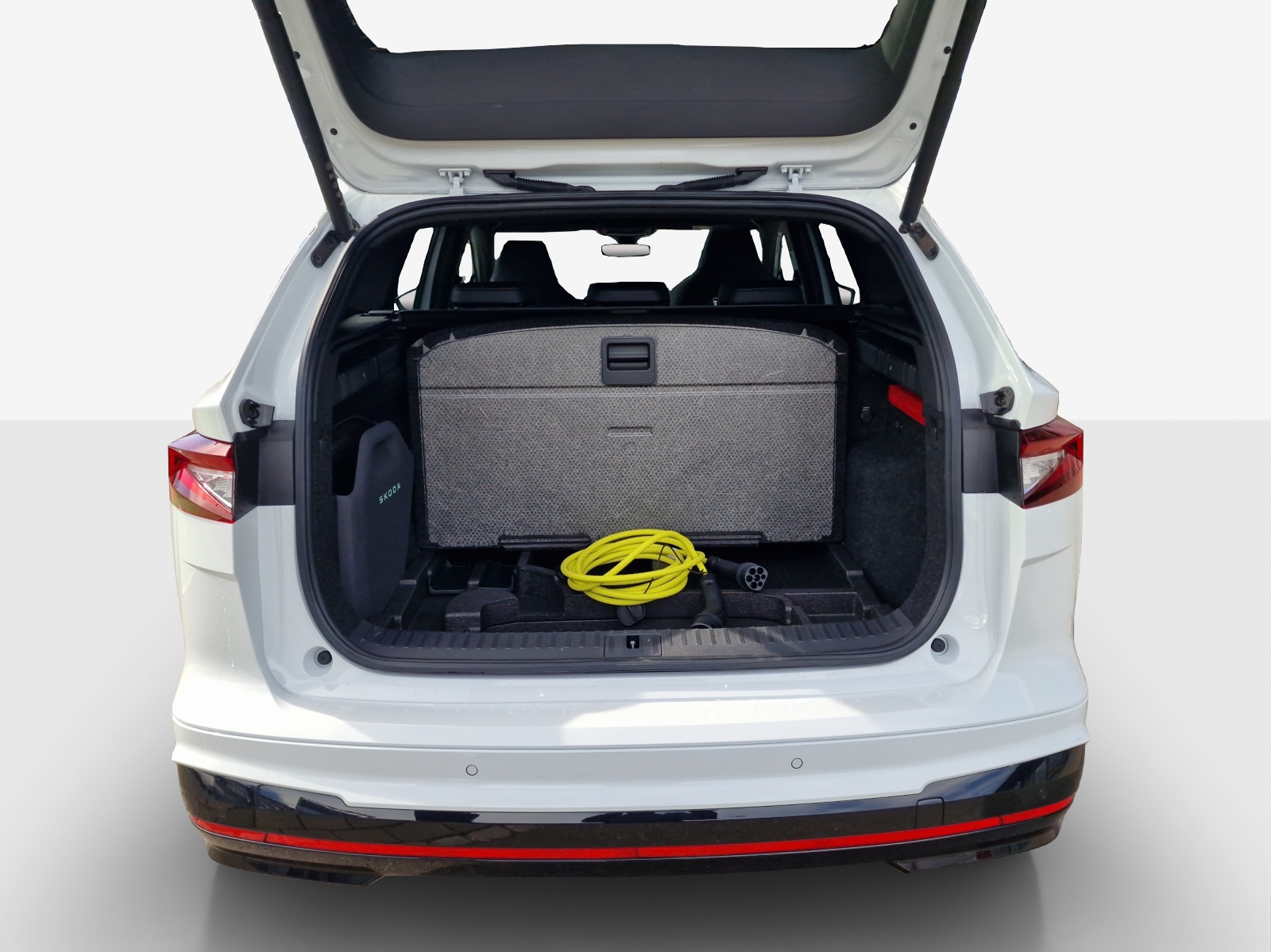 SKODA Enyaq RS 4x4-image-13