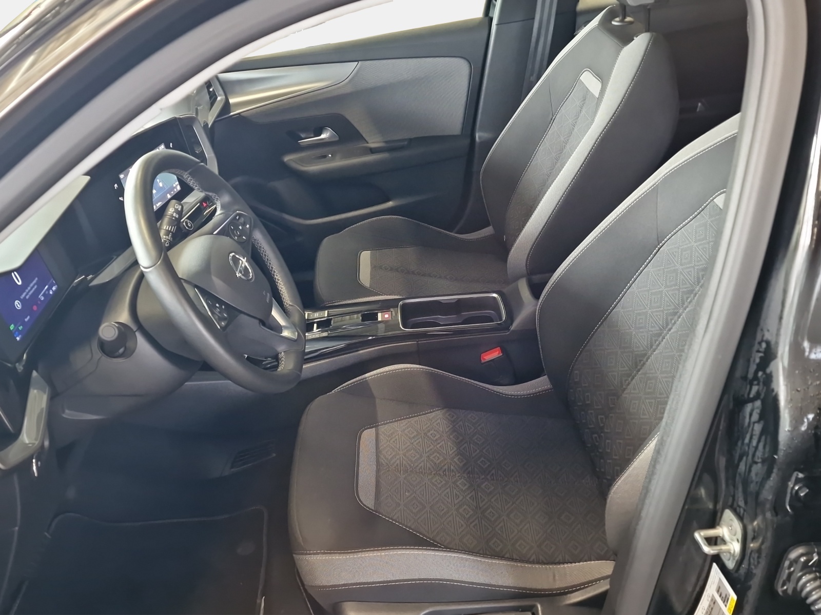 OPEL Mokka-e 50kWh/136 Edition-image-9