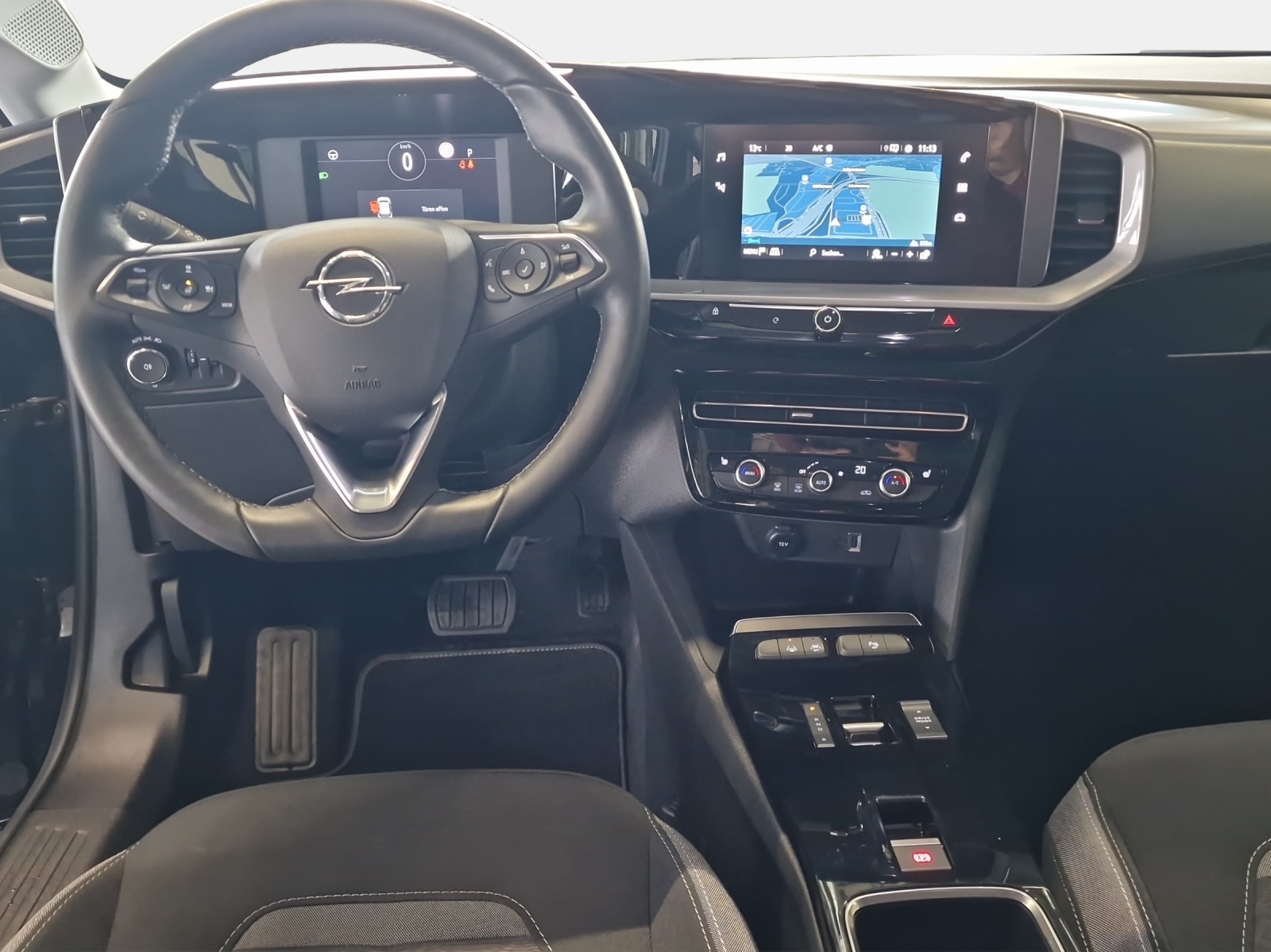 OPEL Mokka-e 50kWh/136 Edition-image-14