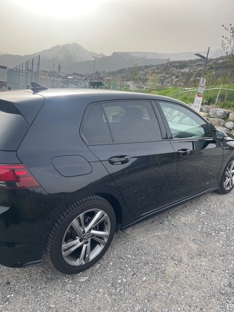 VW Golf 1.5 TSI ACT R-Line-image-7