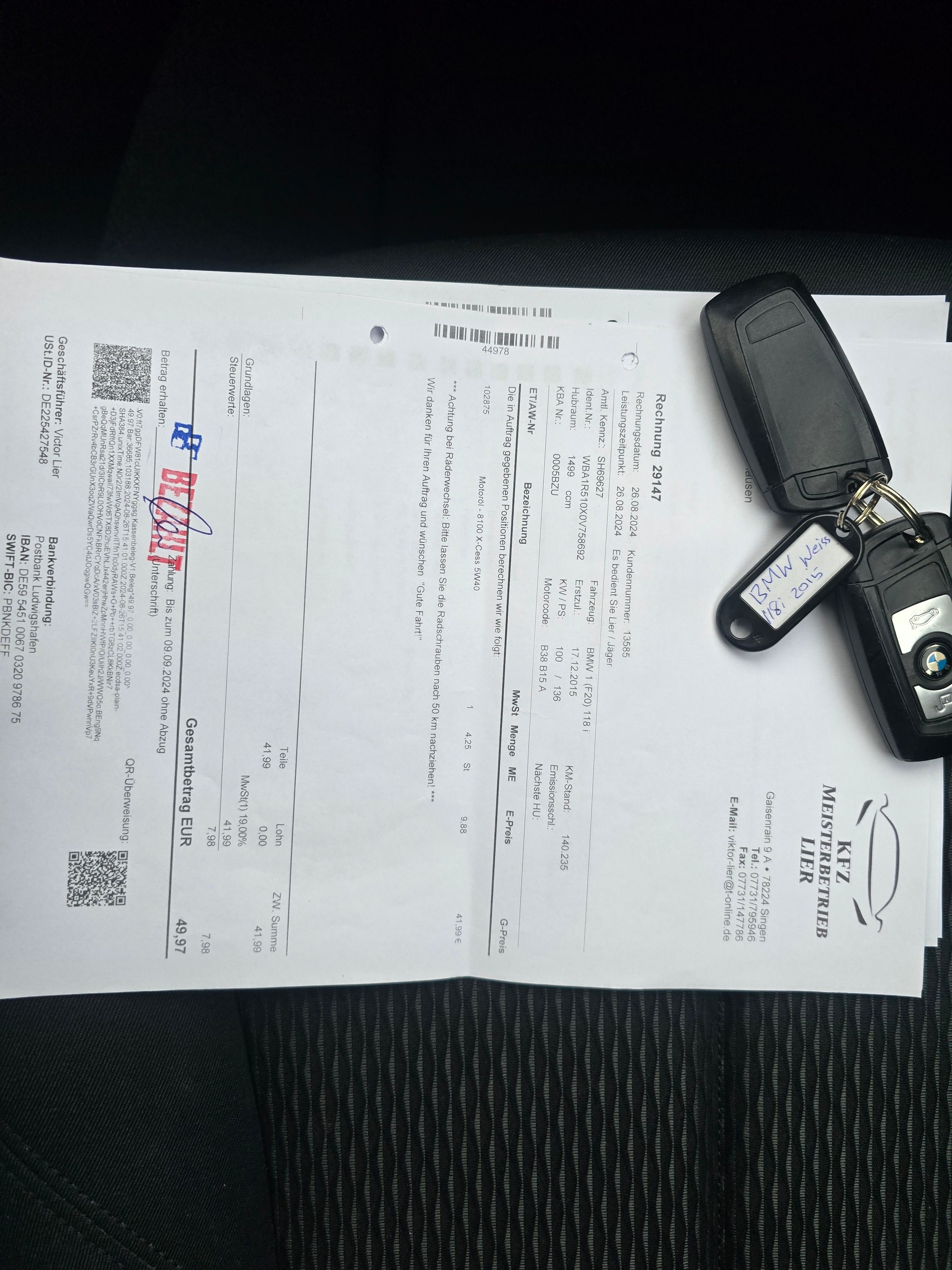 BMW 118i-image-30