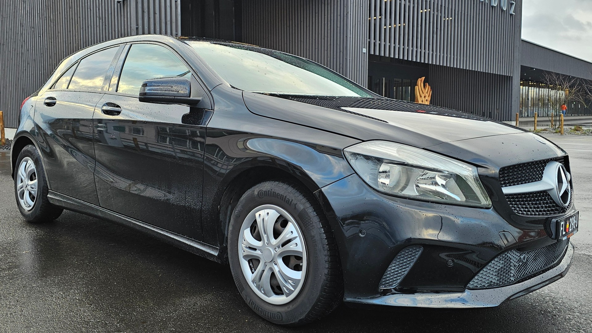 MERCEDES-BENZ A 160 Style 7G-DCT-image-3