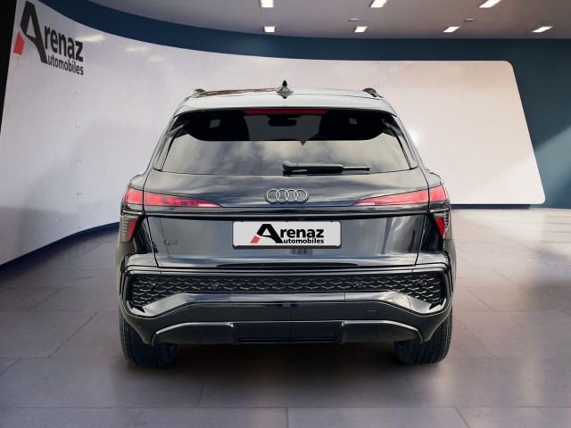 AUDI Q3 SUV 110 kW TFSI S tronic-image-2