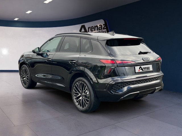 AUDI Q3 SUV 110 kW TFSI S tronic-image-1