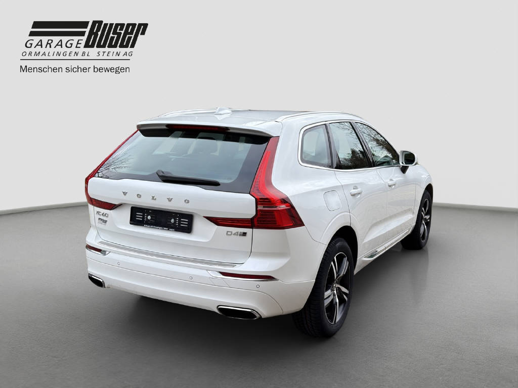 VOLVO XC60 2.0 D4 Inscription AWD-image-3
