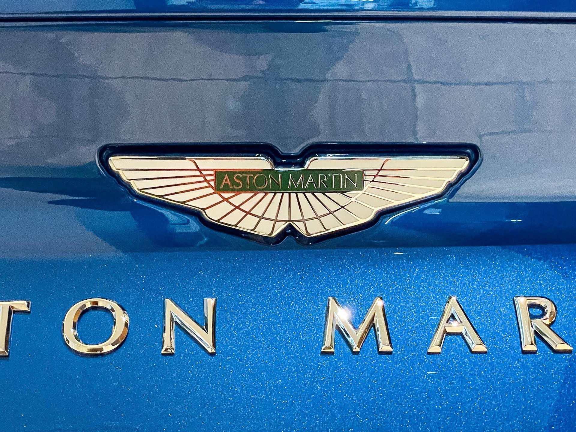 ASTON MARTIN DB11 Coupé 4.0 V8 Bi-Turbo-image-7