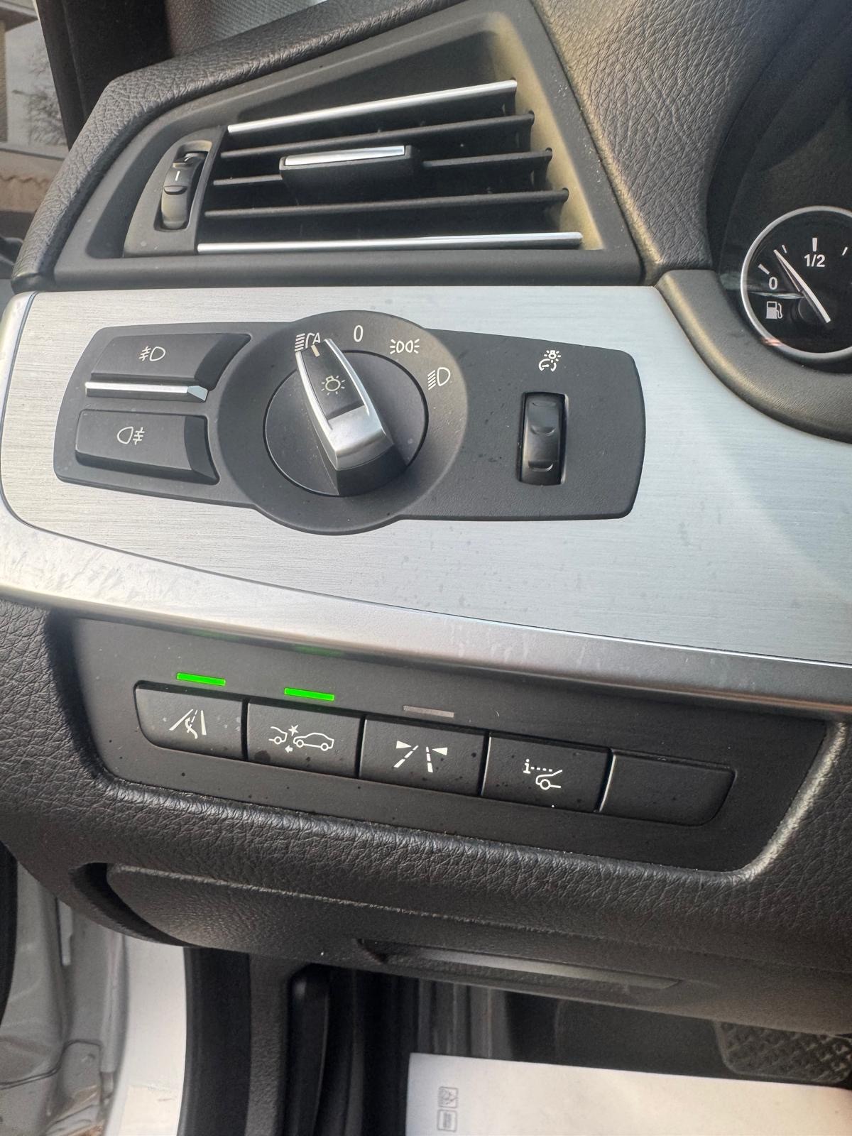 BMW 550i Steptronic-image-18