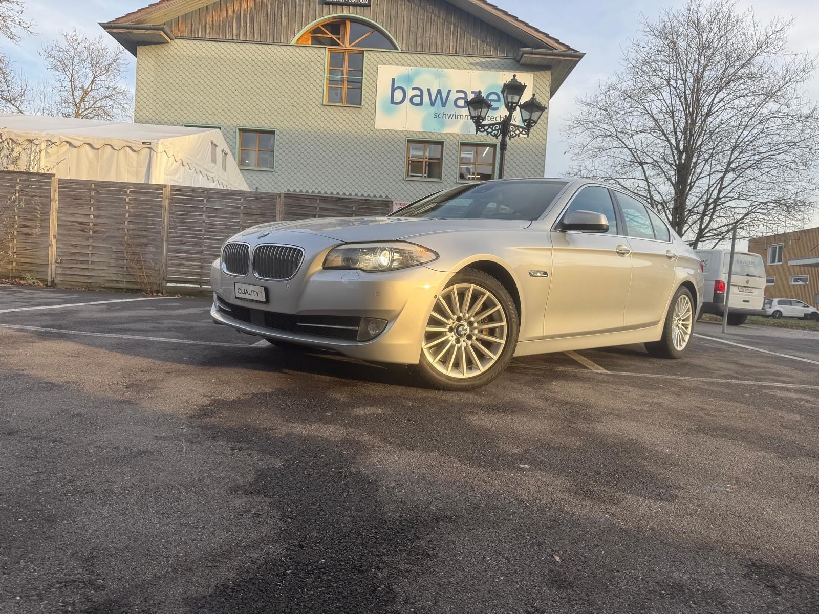BMW 550i Steptronic-image-0