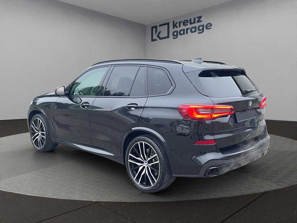 BMW X5 xDrive M50i Steptronic-image-3