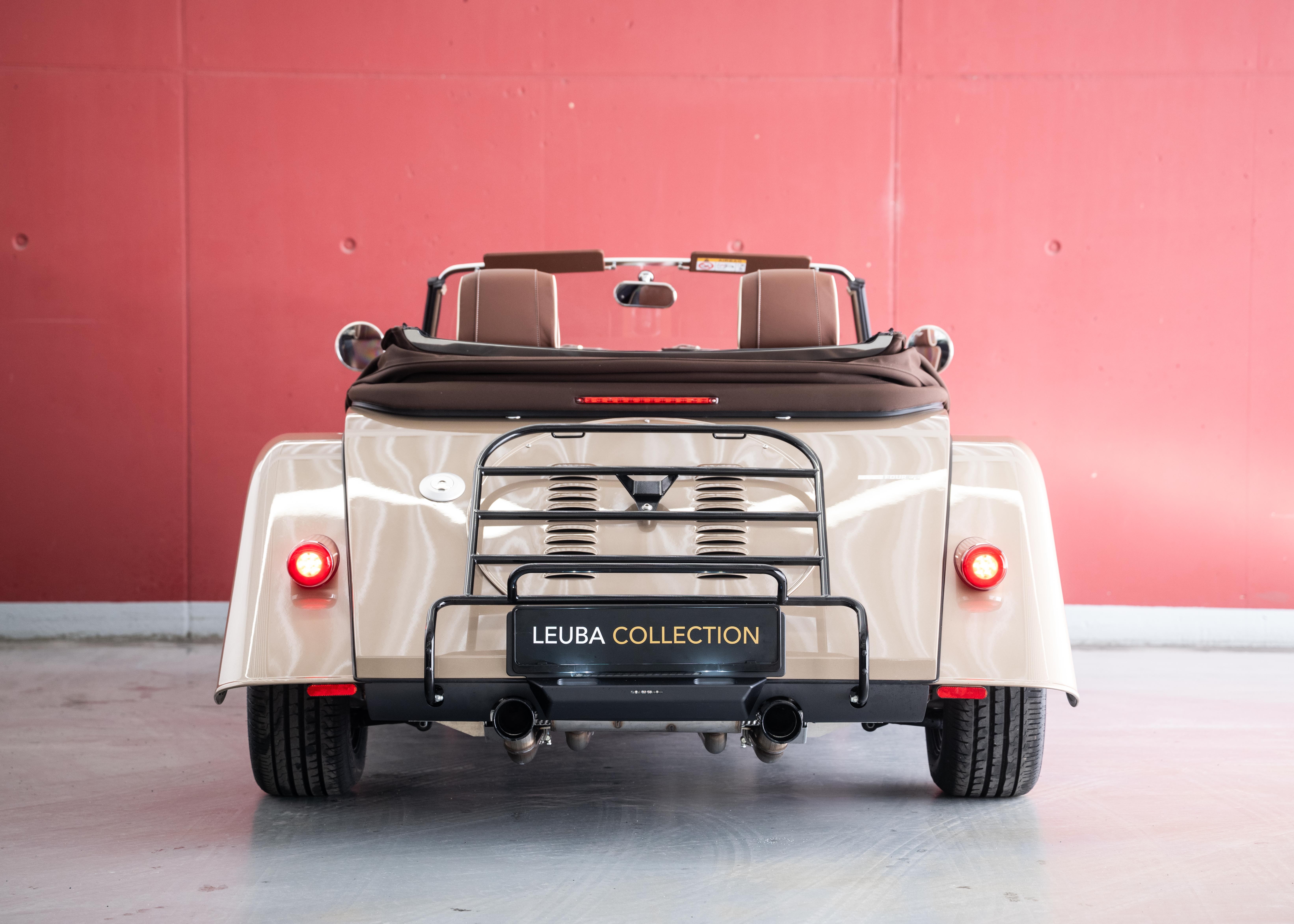 Image MORGAN PLUS-FOUR Plus Four 75th Anniversary (New Swiss car, World Limited Edition 1 of 75, Aston Martin Selenite Bronze metallic paint)