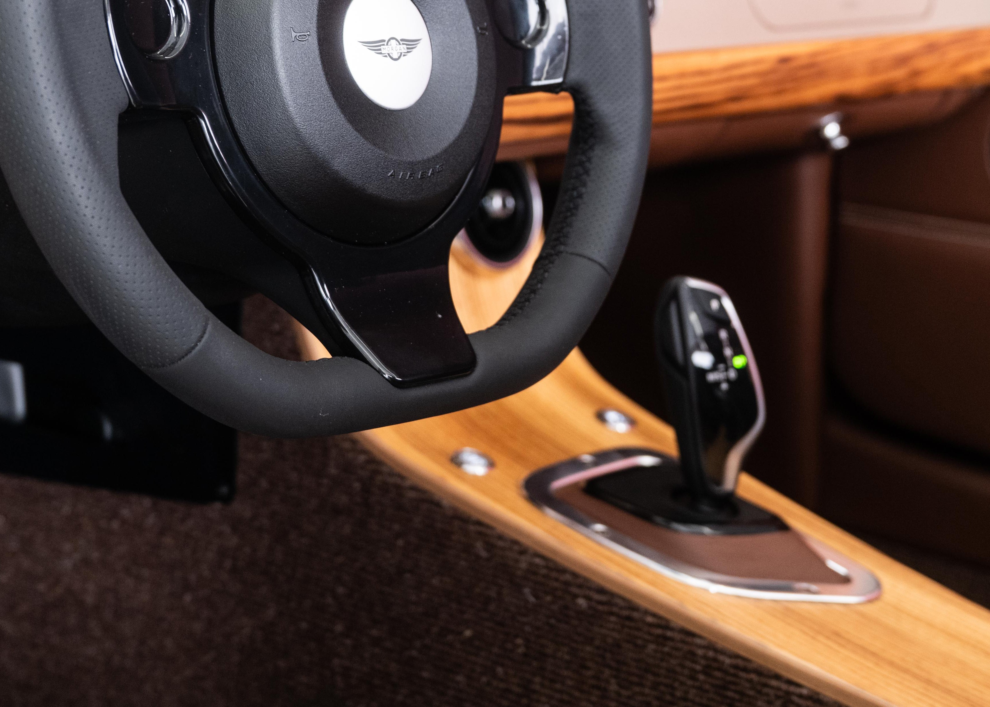 Image MORGAN PLUS-FOUR Plus Four 75th Anniversary (New Swiss car, World Limited Edition 1 of 75, Aston Martin Selenite Bronze metallic paint)