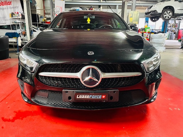 MERCEDES-BENZ A 250 4Matic Style 7G-DCT-image-2