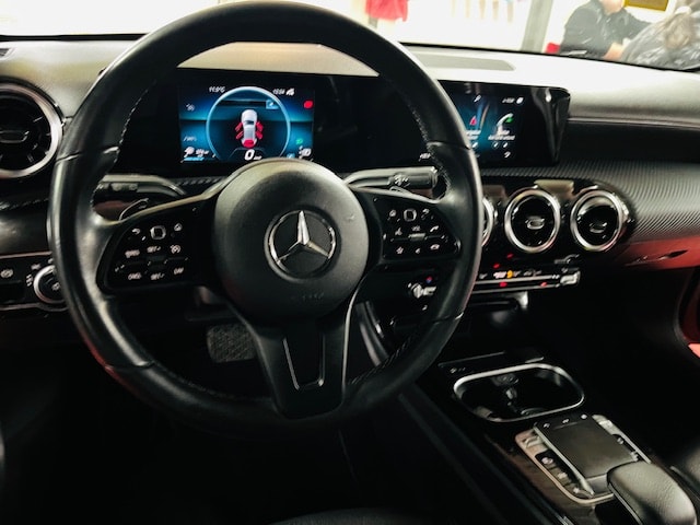 MERCEDES-BENZ A 250 4Matic Style 7G-DCT-image-12