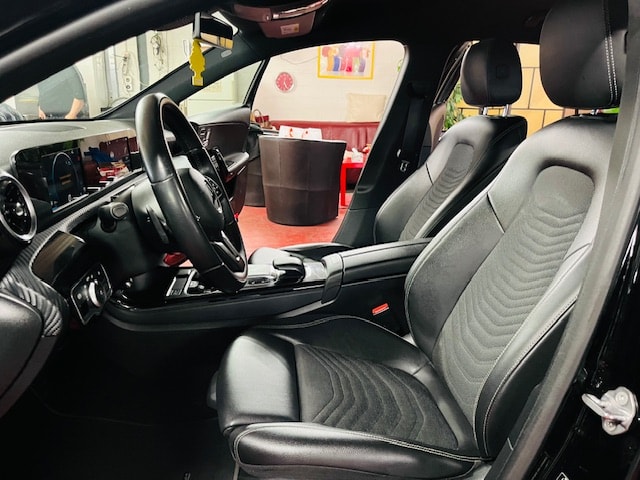 MERCEDES-BENZ A 250 4Matic Style 7G-DCT-image-14