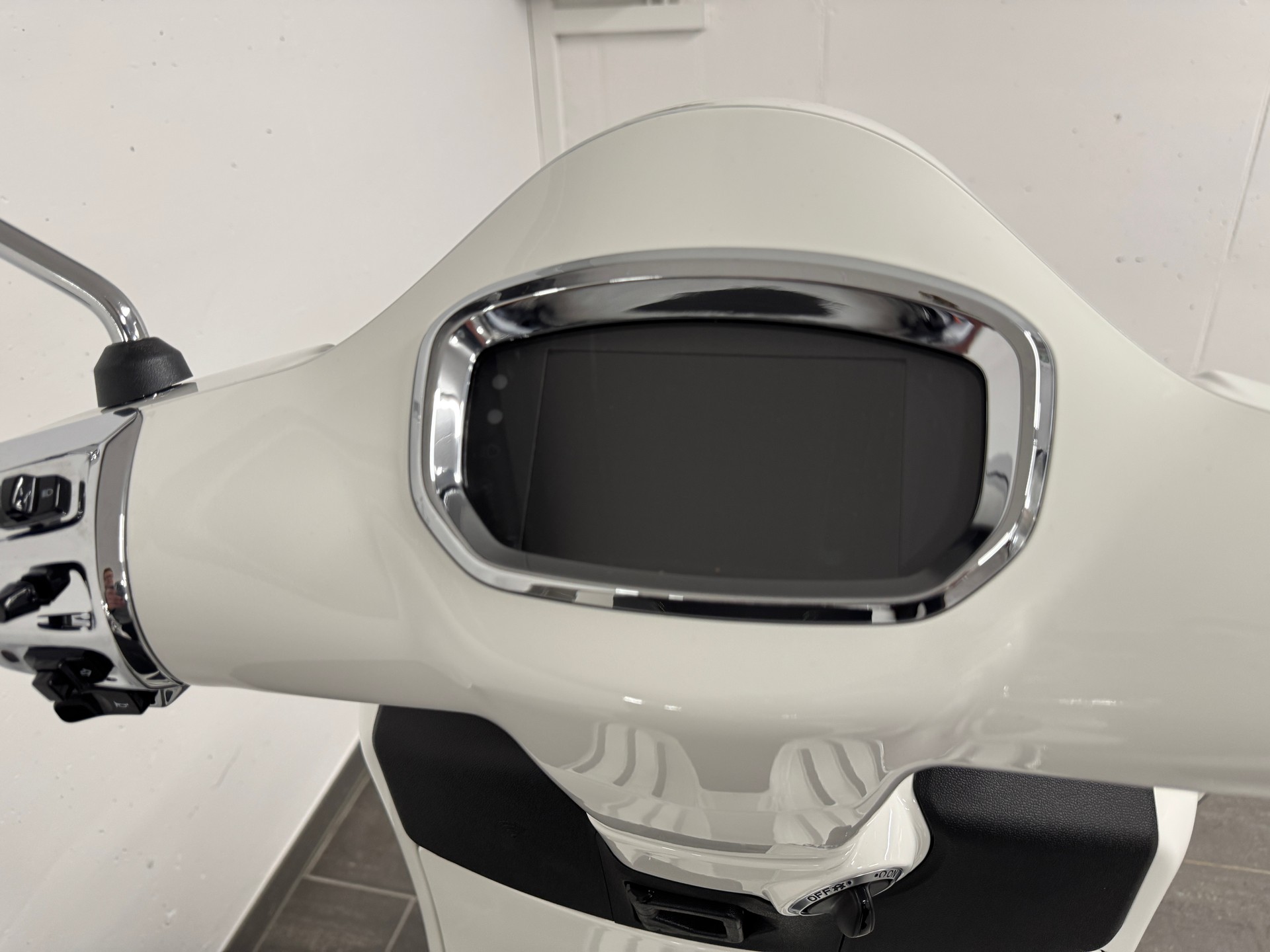 PIAGGIO GTS 310 Super Tech E5+-image-13