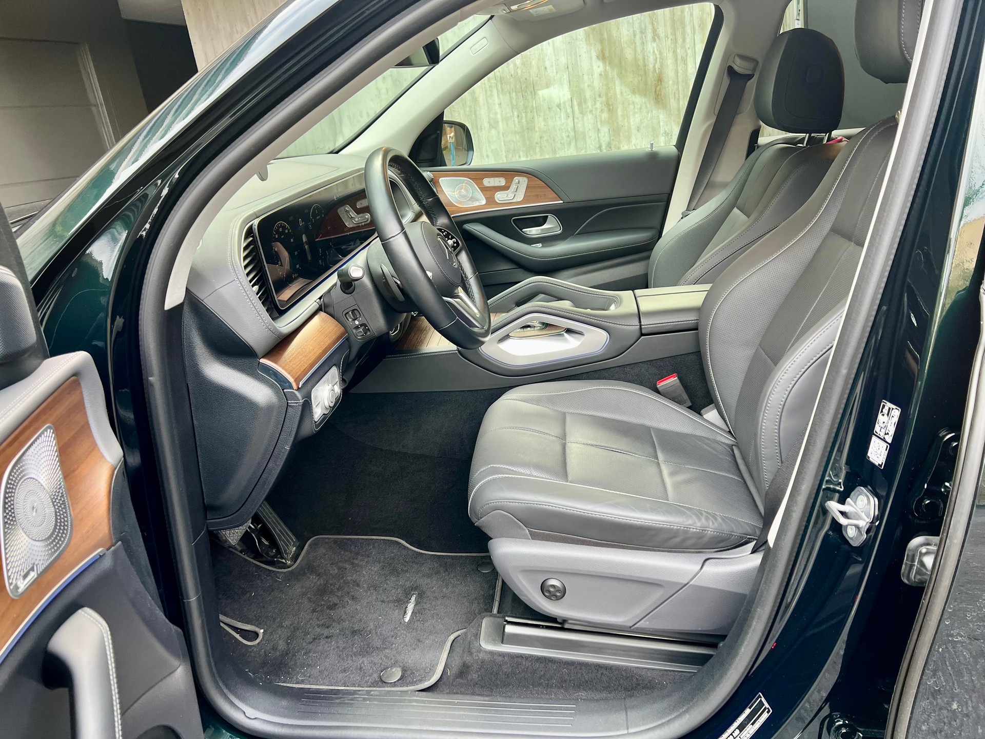 MERCEDES-BENZ GLE 350 d 4Matic AMG Line 9G-Tronic-image-5