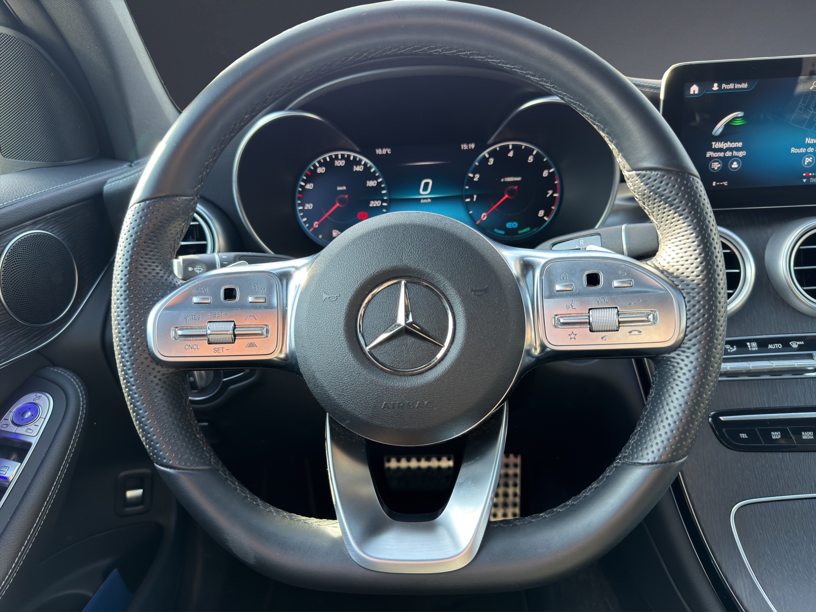 MERCEDES-BENZ GLC Coupé 200 AMG Line 4Matic 9G-Tronic-image-14