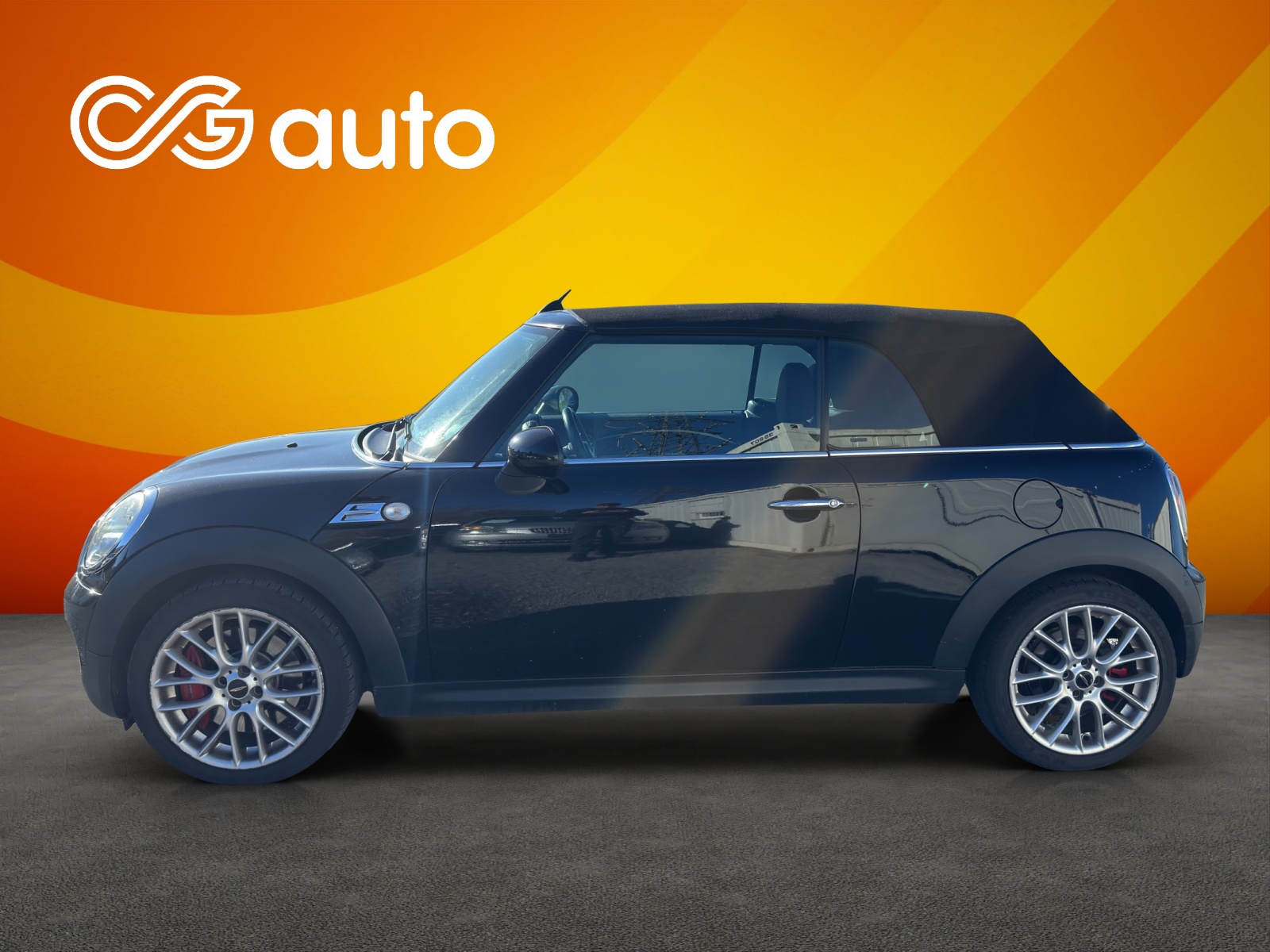 MINI Cooper John Cooper Works Cabriolet-image-3