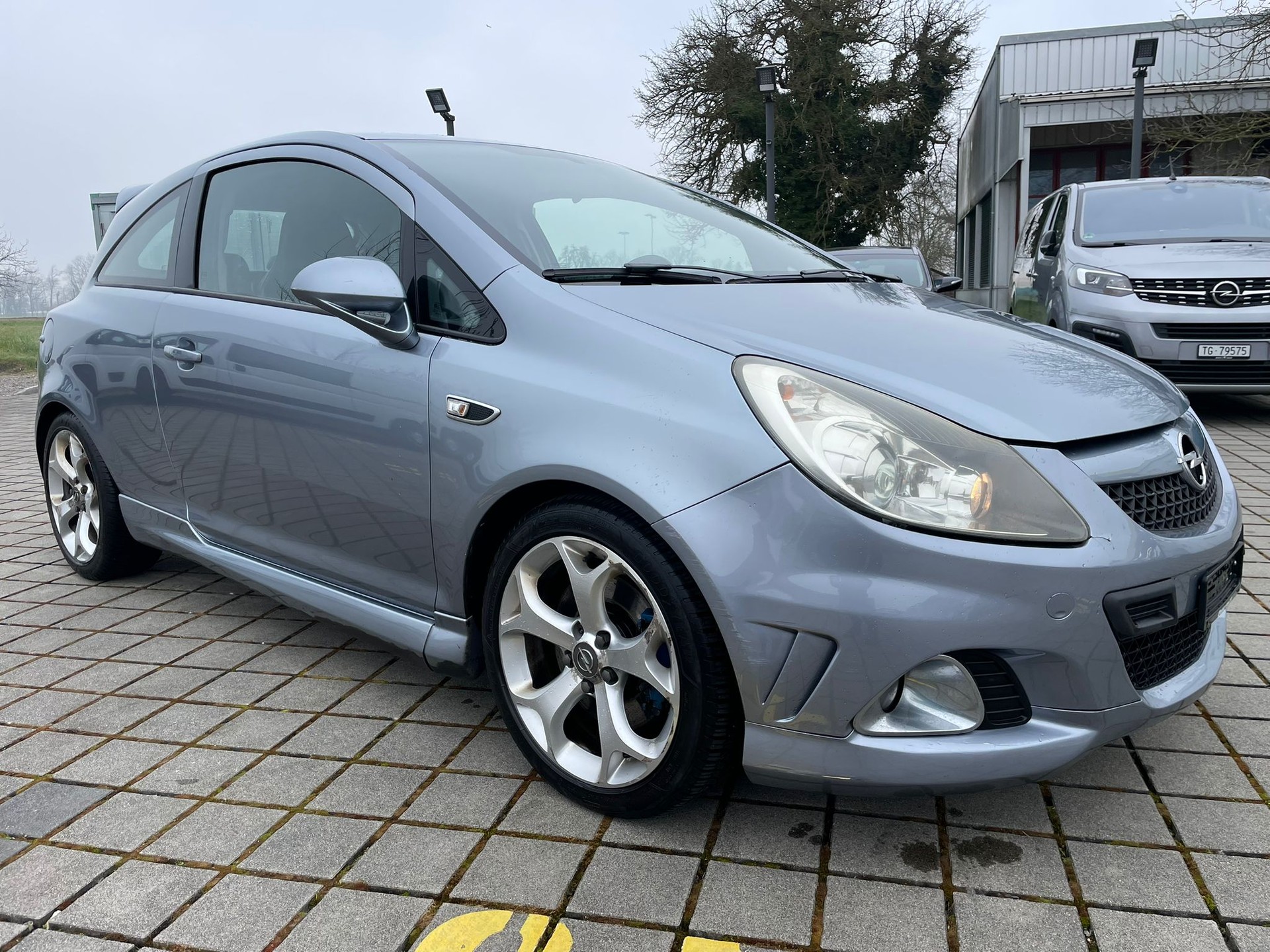 OPEL Corsa 1.6 Turbo OPC-image-0