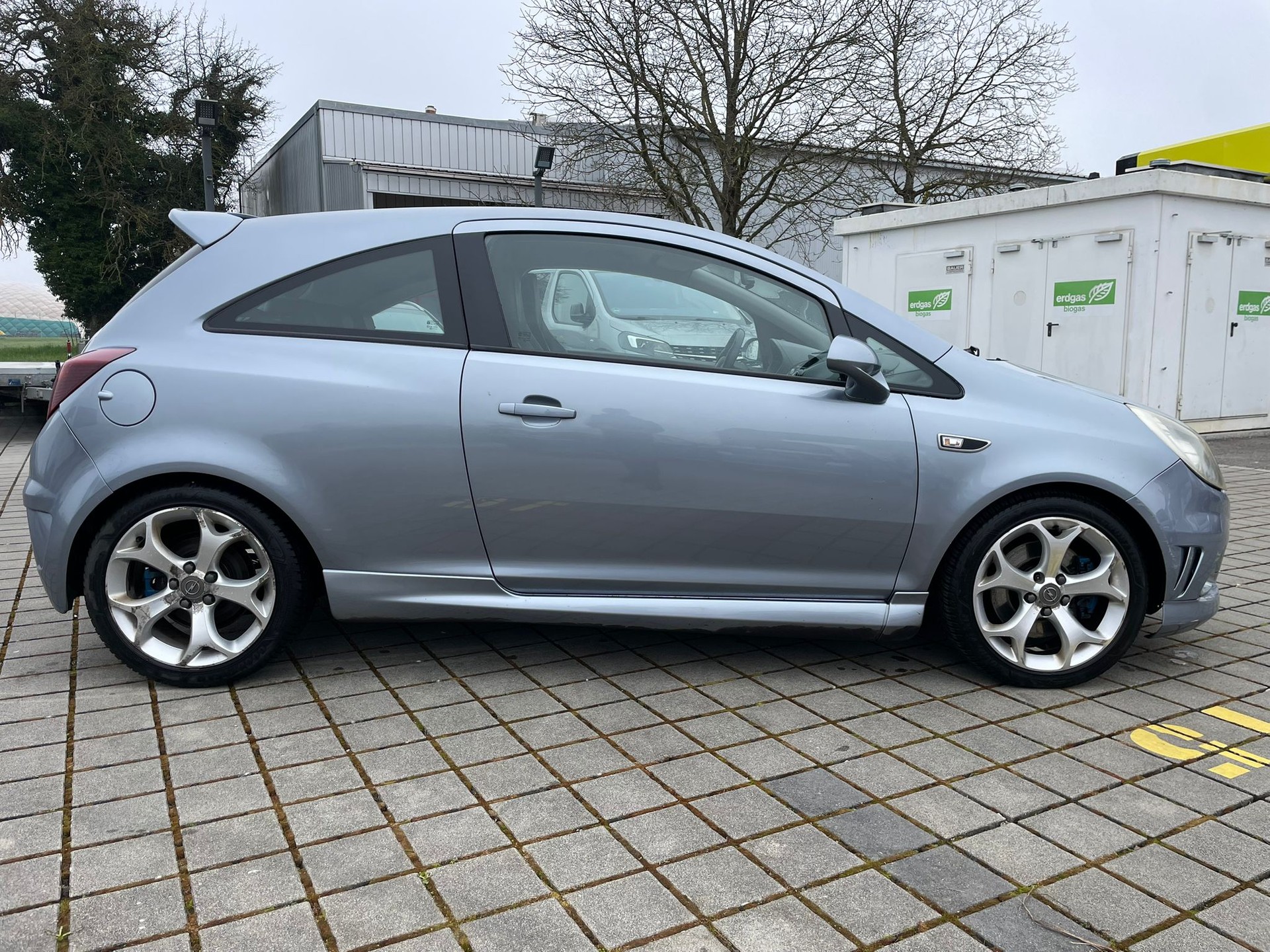 OPEL Corsa 1.6 Turbo OPC-image-3