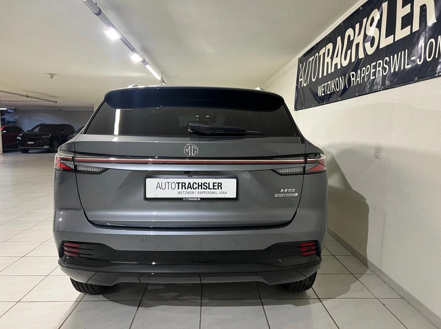 MG HS 1.5 T HEV Luxury-image-5
