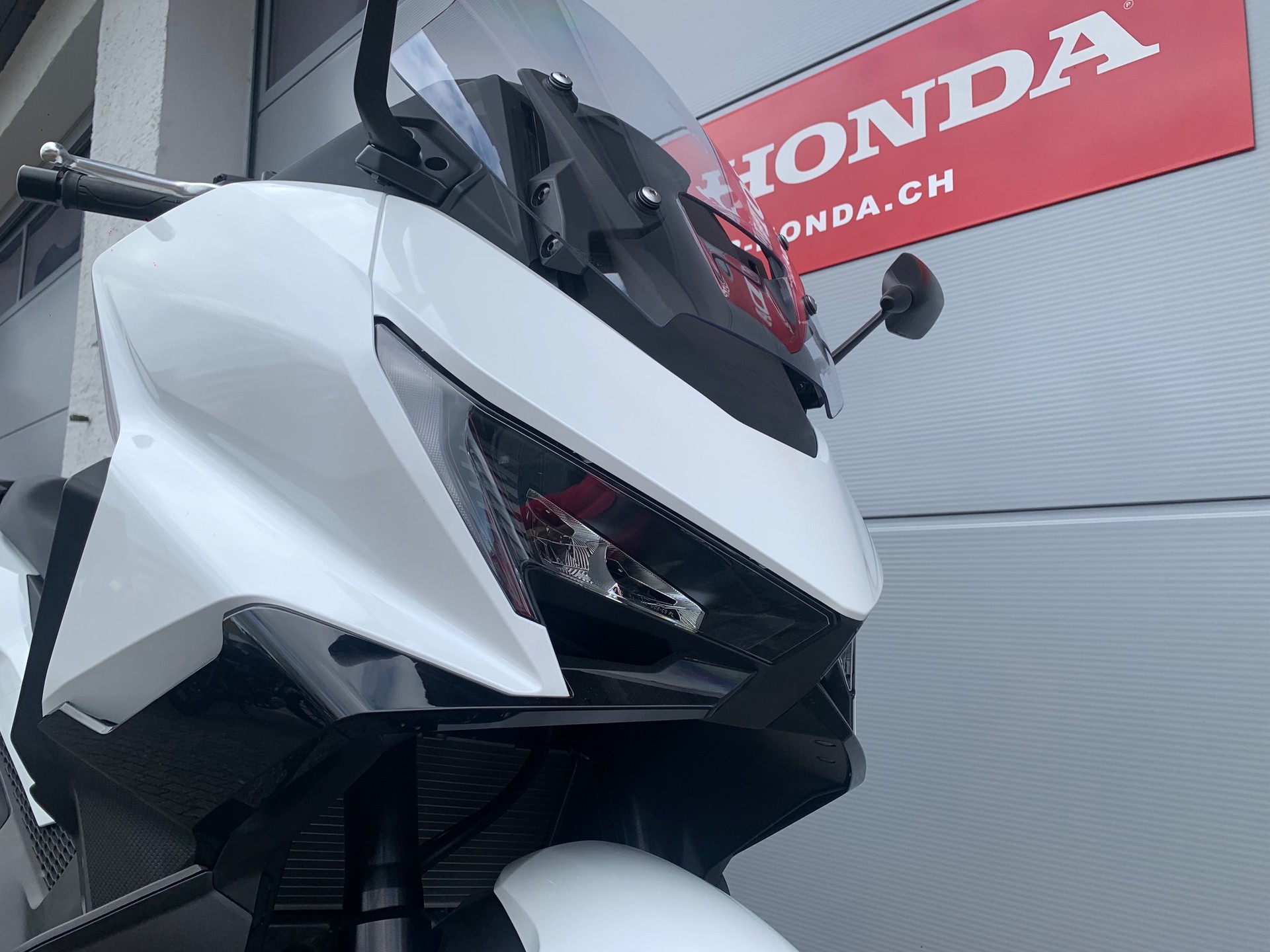 HONDA NSS 750-showroom-element-1