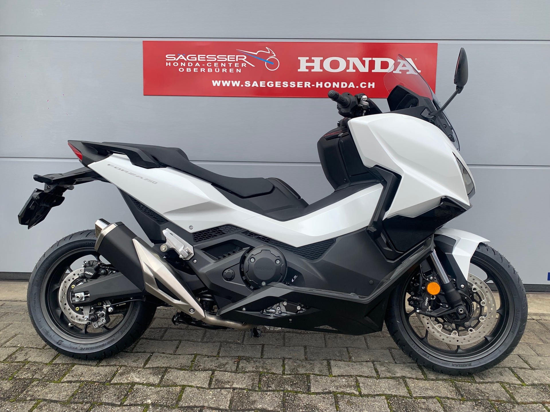 HONDA NSS 750