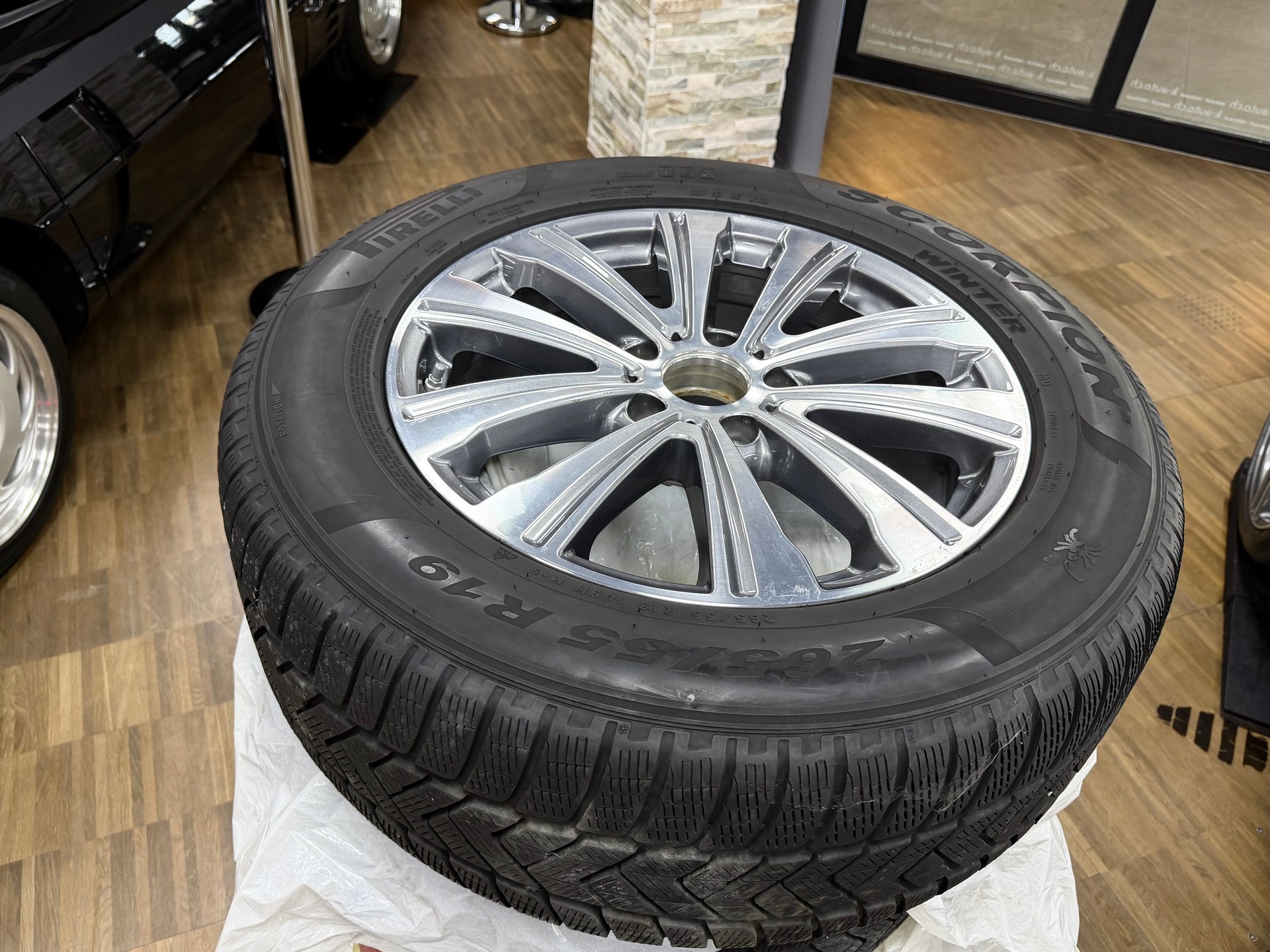 MERCEDES-BENZ G 350 d AMG Line 9G-Tronic-image-31