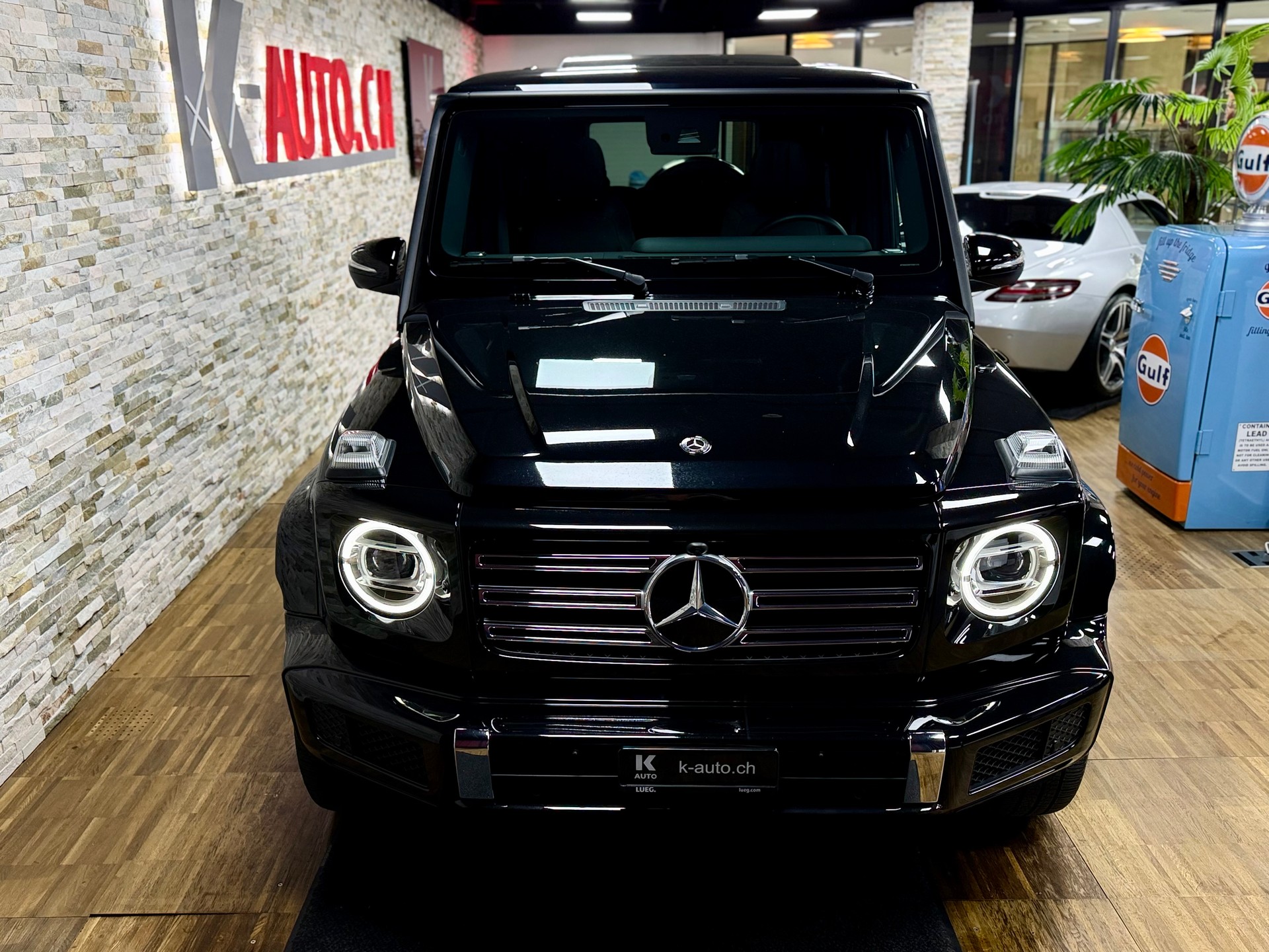 MERCEDES-BENZ G 350 d AMG Line 9G-Tronic-image-5