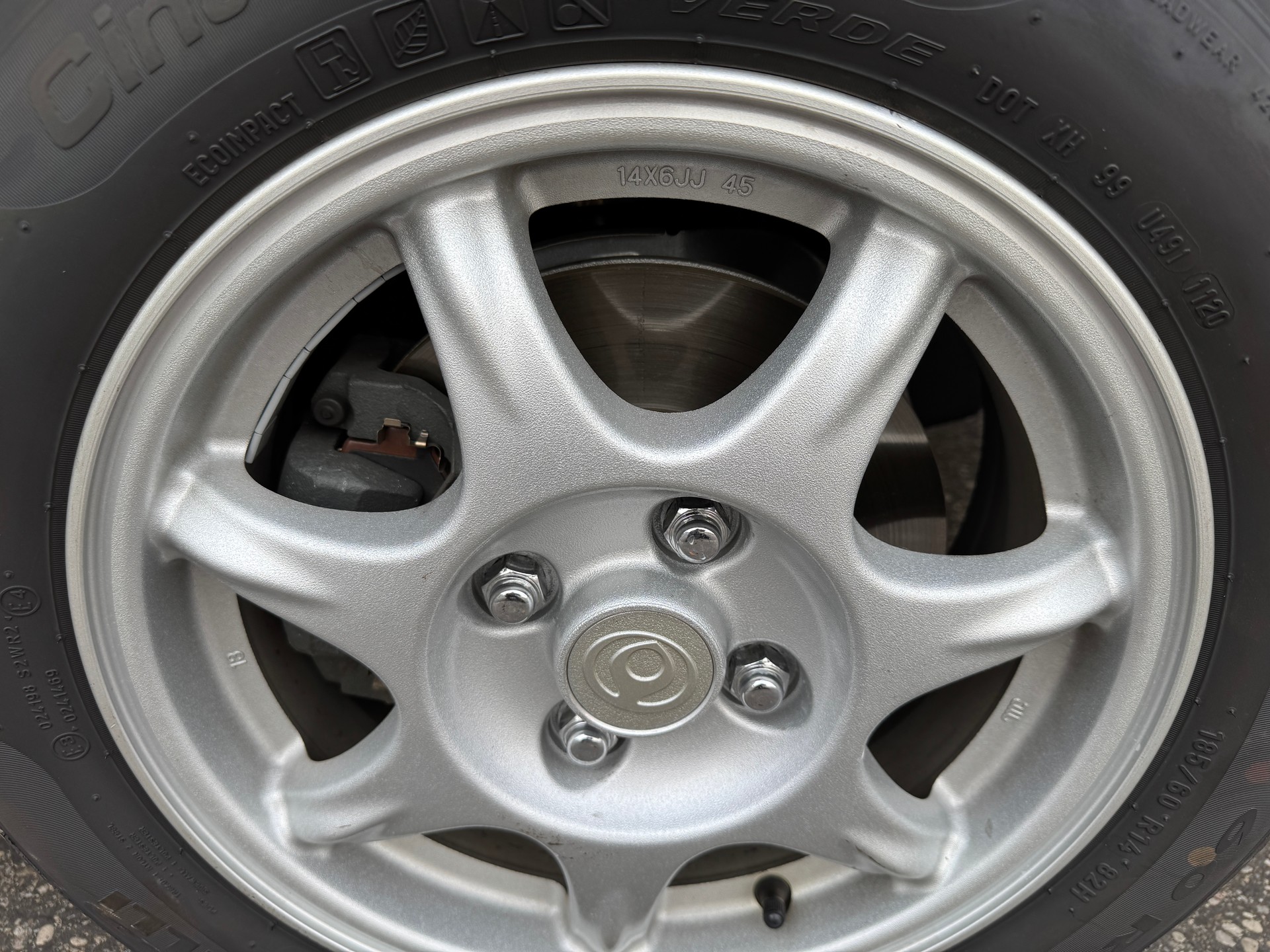 MAZDA MX-5 1.8i-16-image-8