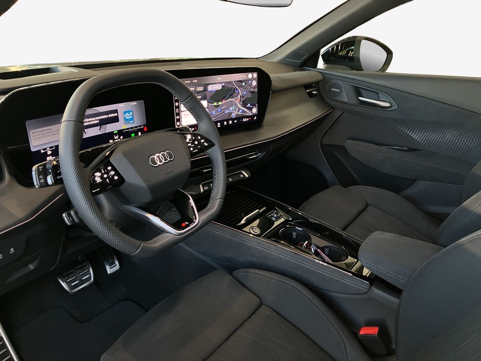 AUDI Q3 Sportback TFSI quattro 195 kW S tronic-image-13