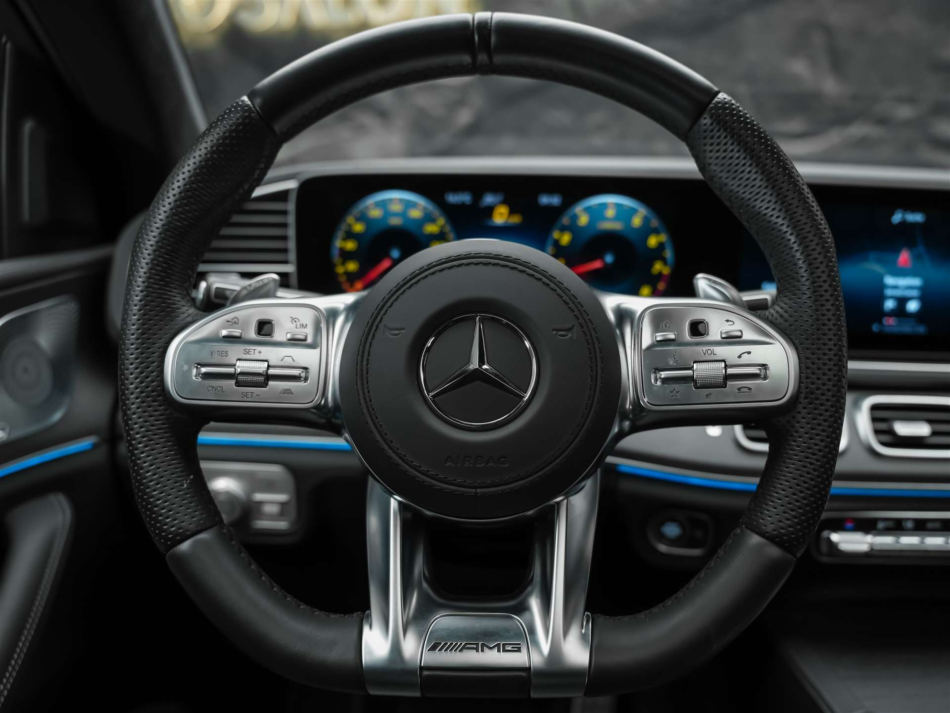 MERCEDES-BENZ GLE Coupé 63 S AMG 4Matic+ Speedshift *Massage*Sitzlüftung*Panorama*-image-22