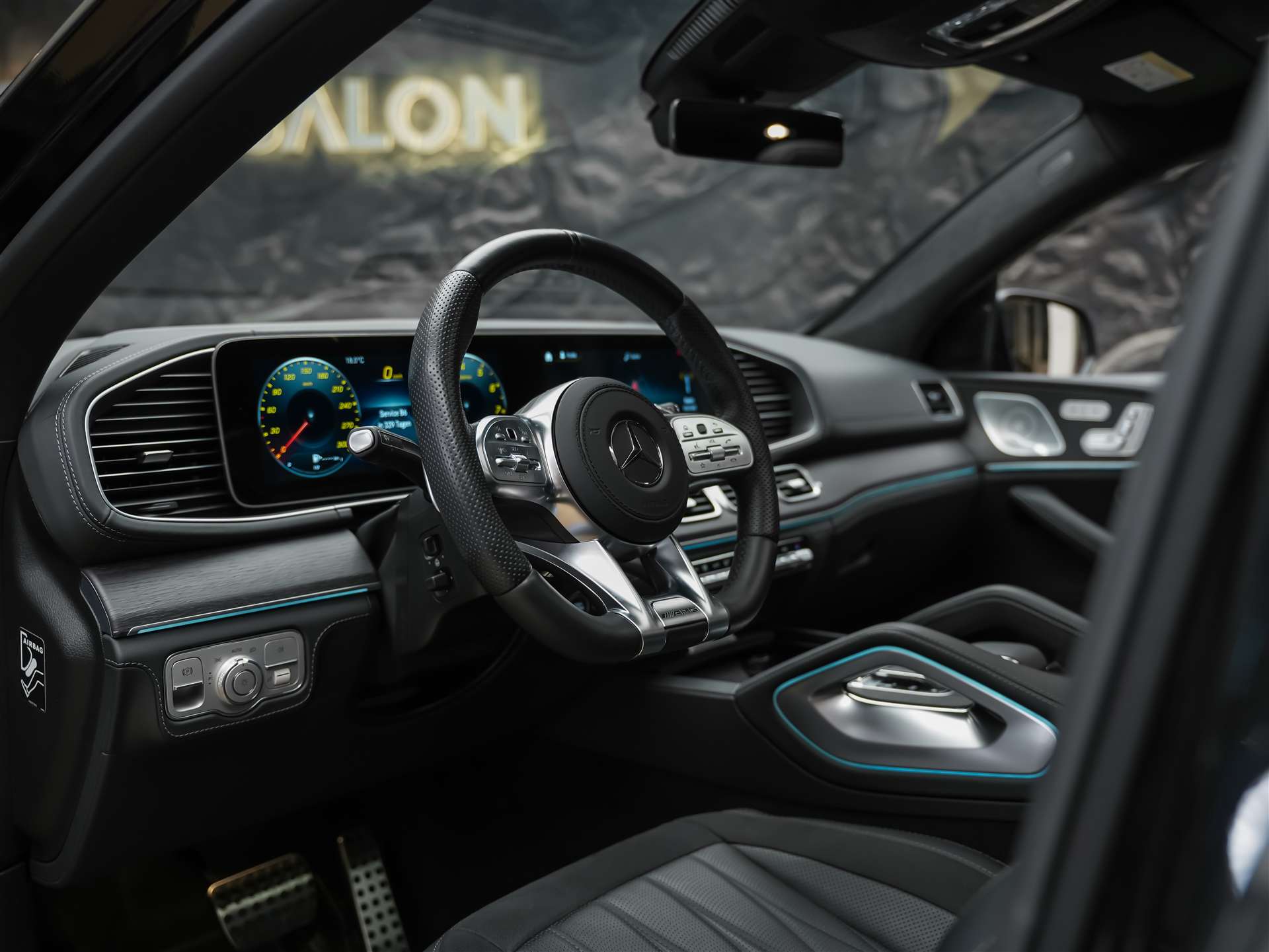 MERCEDES-BENZ GLE Coupé 63 S AMG 4Matic+ Speedshift *Massage*Sitzlüftung*Panorama*-image-8