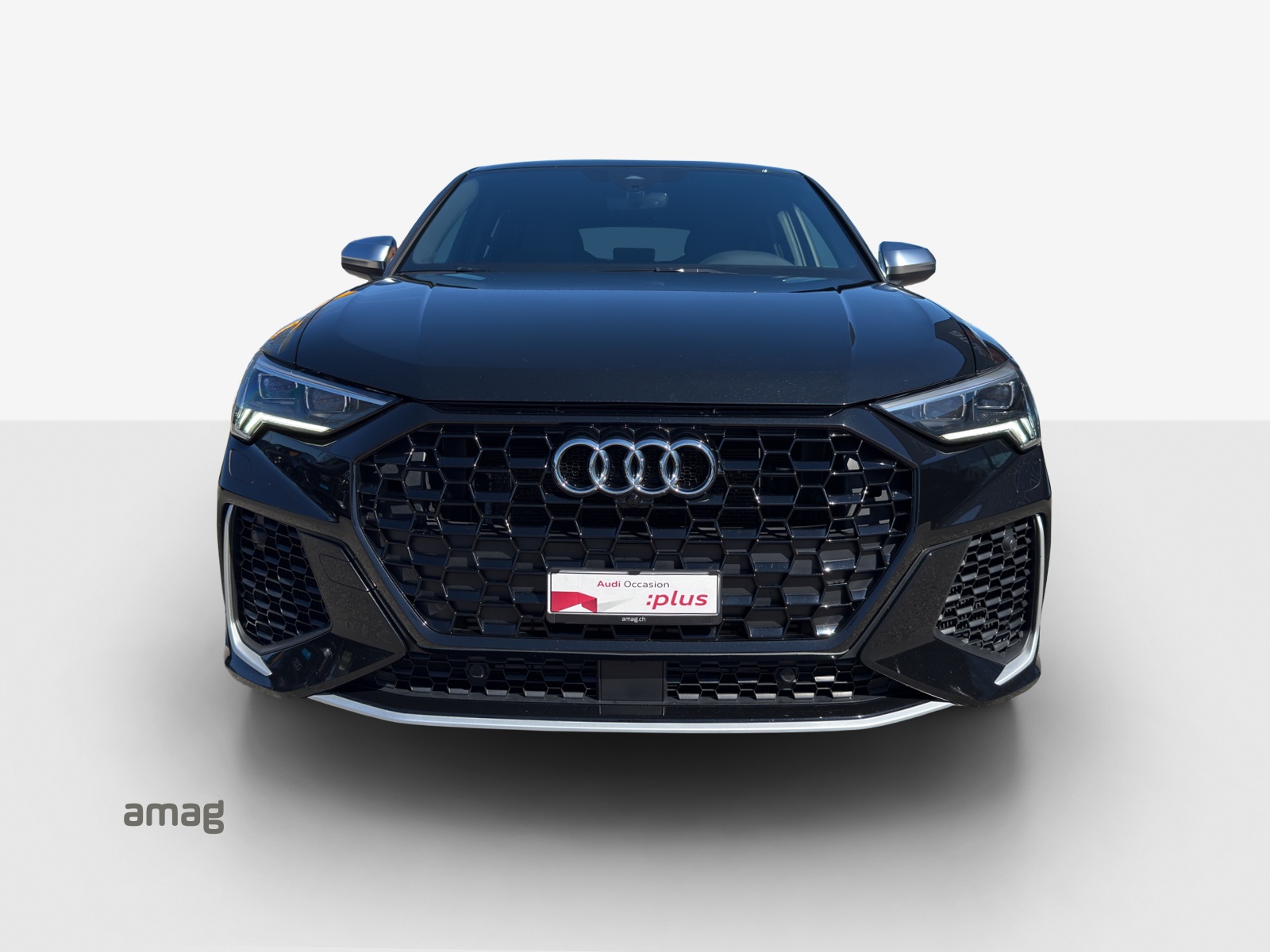AUDI RS Q3 Sportback quattro S tronic-image-6