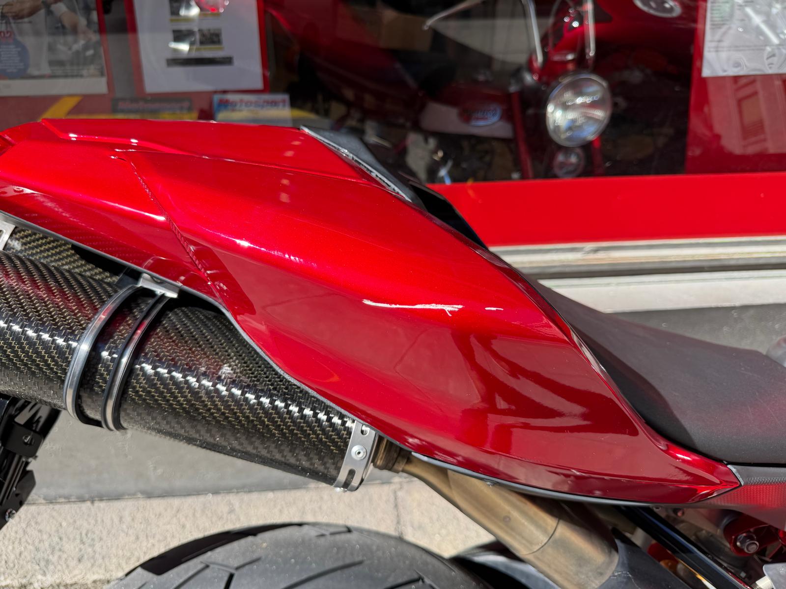 DUCATI 848 Superbike-image-10
