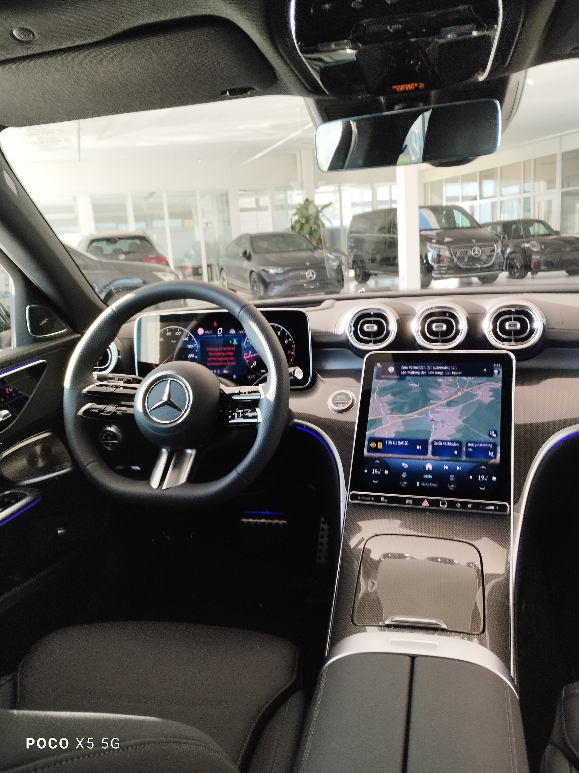 MERCEDES-BENZ C 300 T 4 Matic-image-9