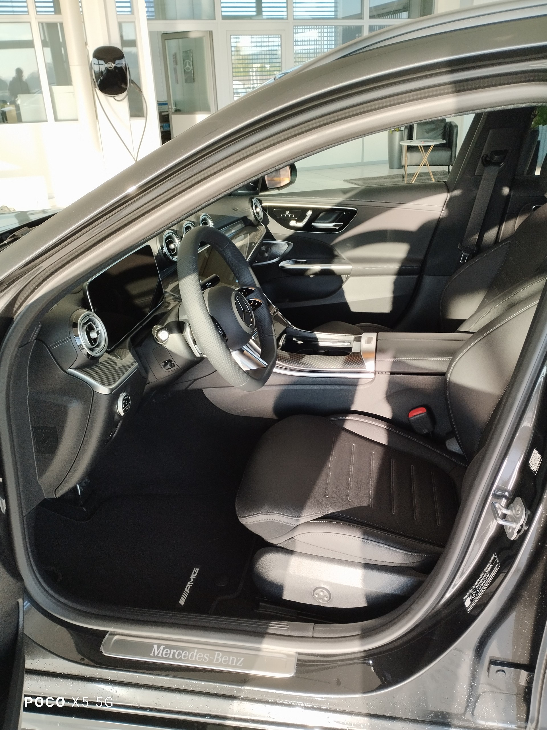 MERCEDES-BENZ C 300 T 4 Matic-image-5