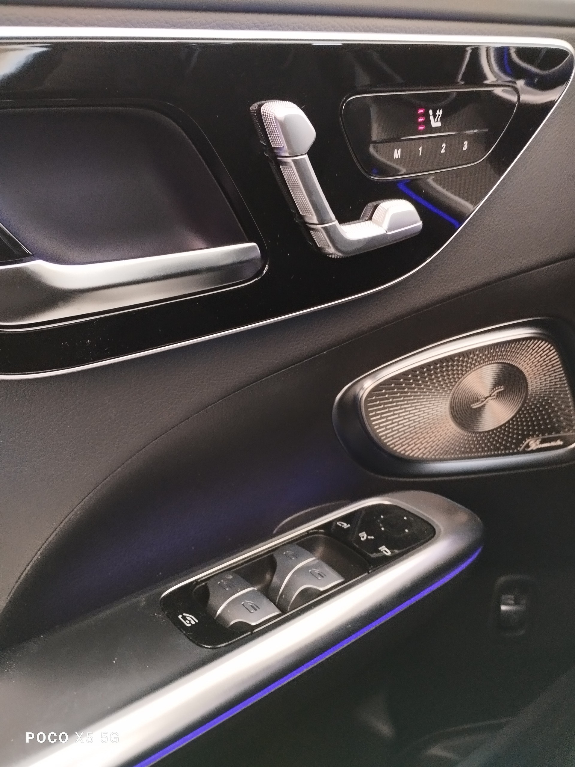 MERCEDES-BENZ C 300 T 4 Matic-image-6