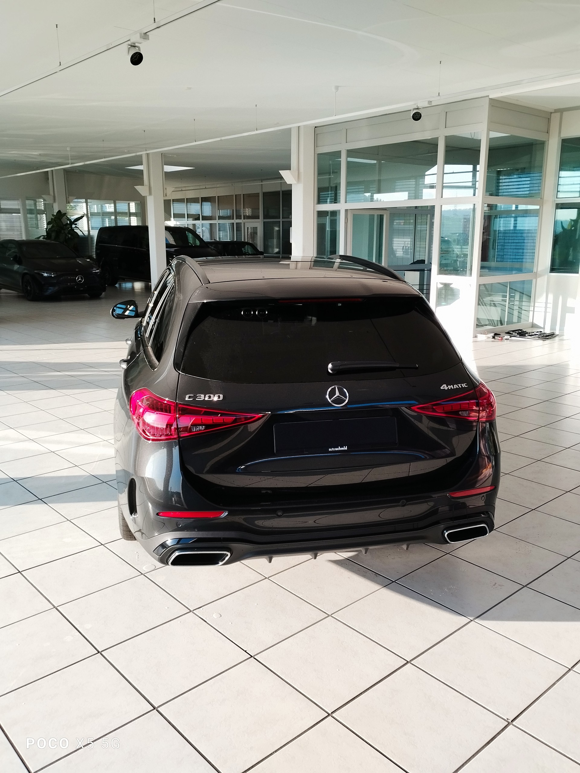 MERCEDES-BENZ C 300 T 4 Matic-image-3