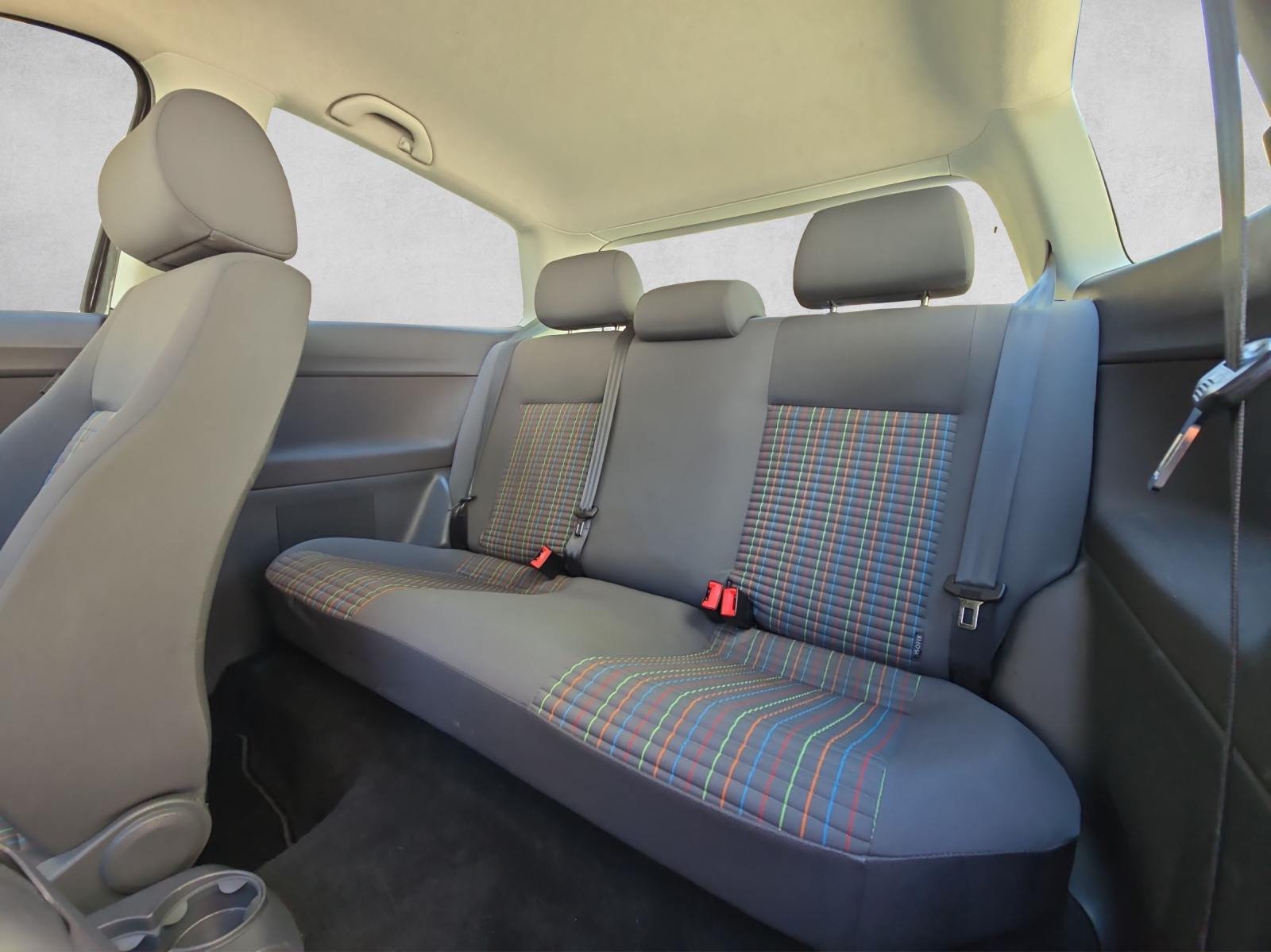 VW Polo 1.2 16V Trendline-image-10