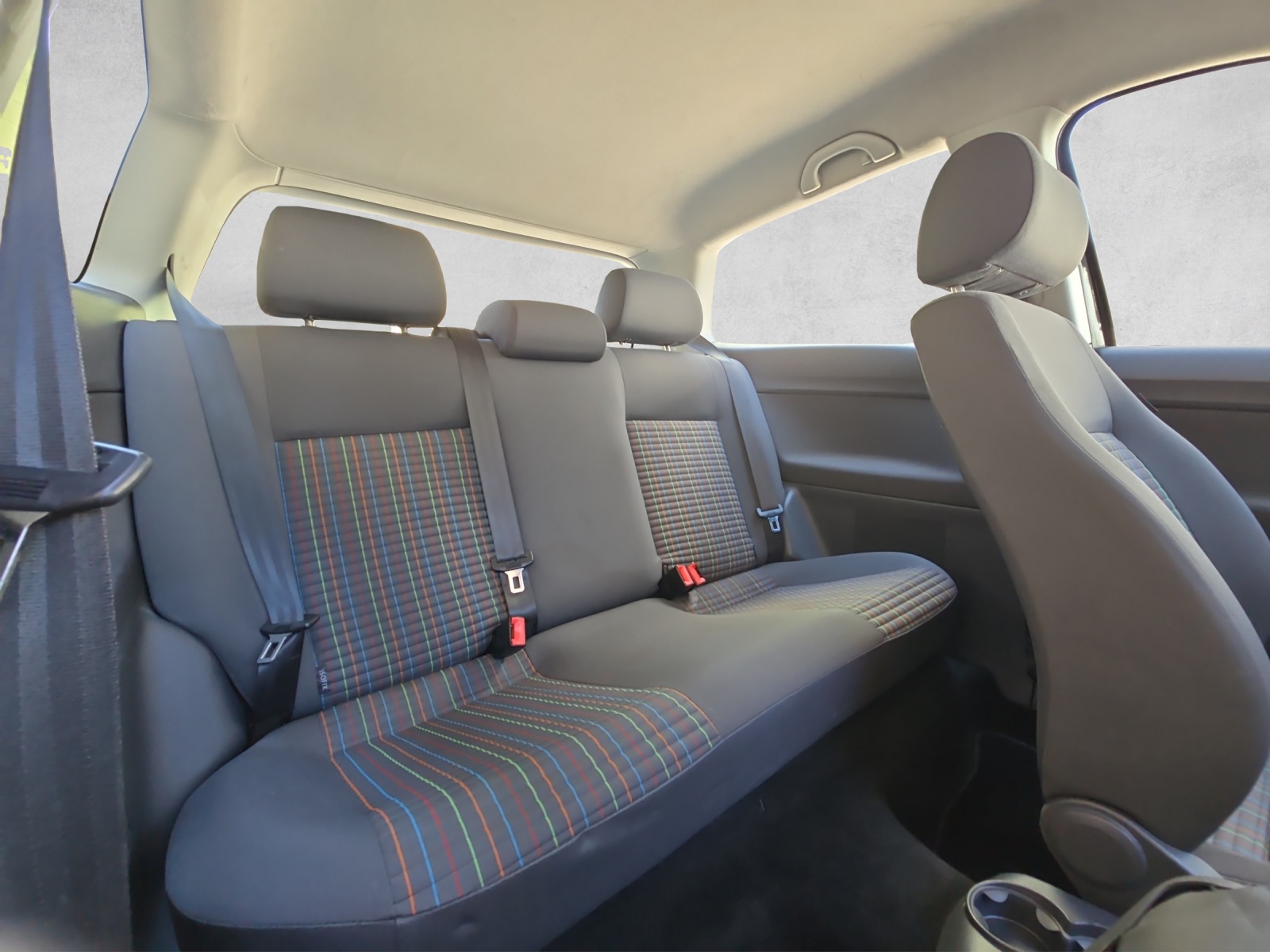 VW Polo 1.2 16V Trendline-image-11