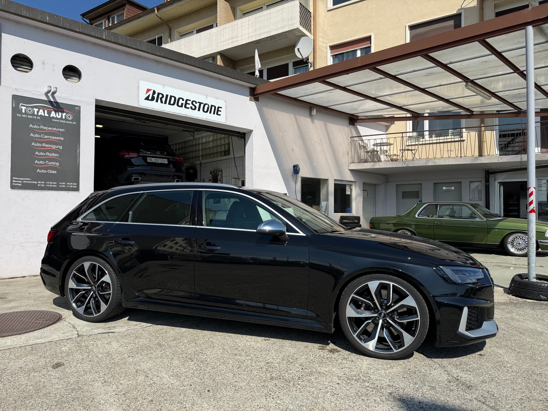 AUDI RS4 Avant 2.9 TFSI quattro tiptronic-image-1