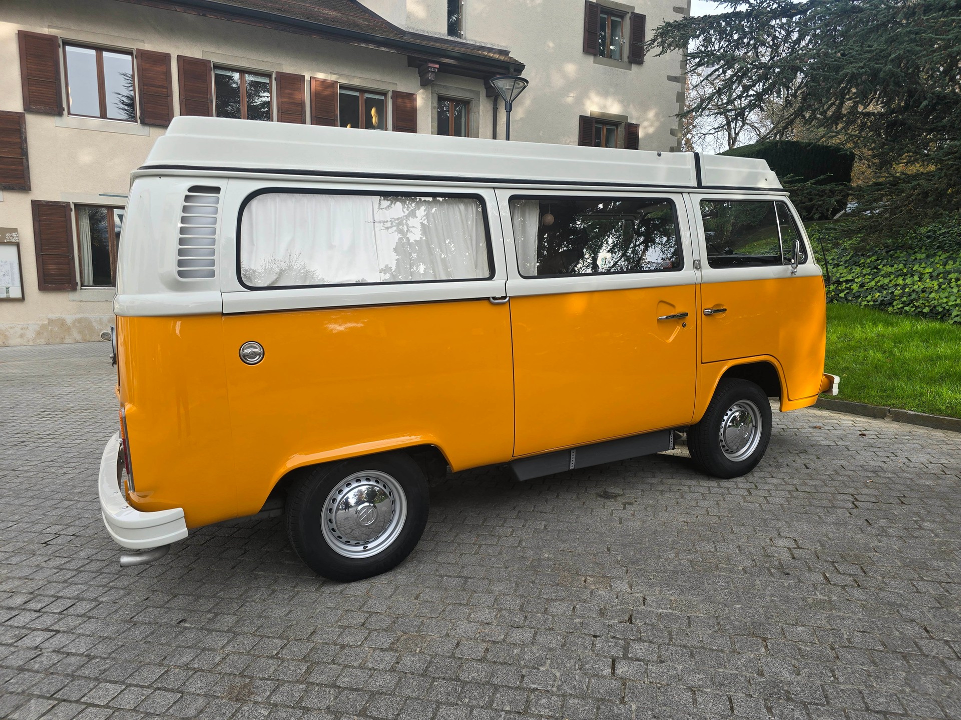 VW T2 Westfalia Helsinki-image-5