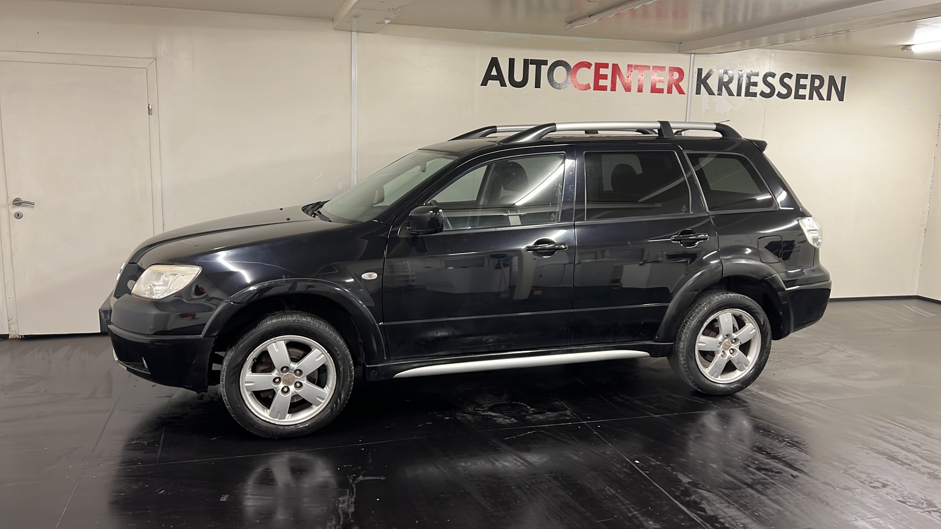 MITSUBISHI Outlander 2.0 16V Celebration 30-image-7